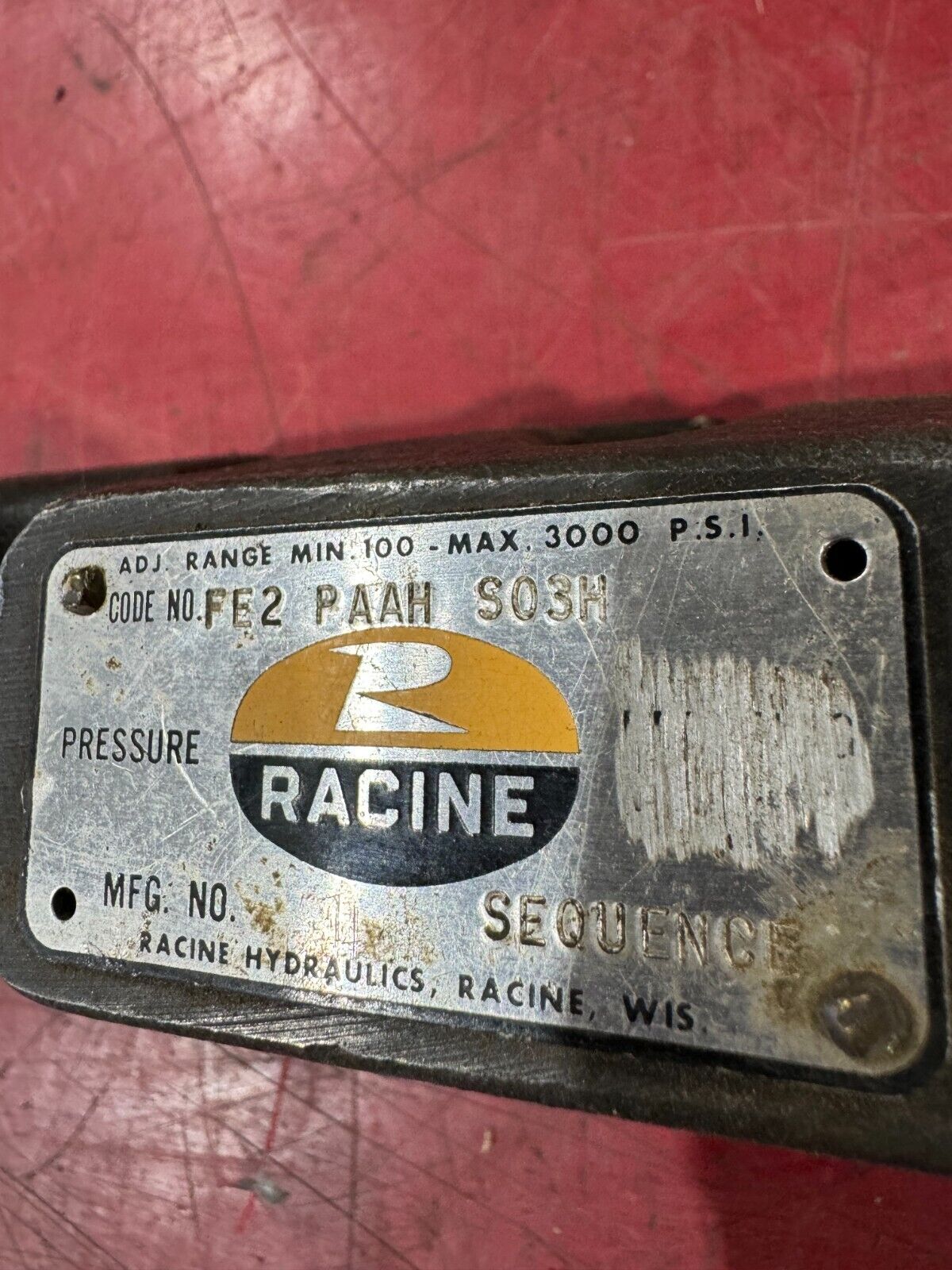 NEW OLD STOCK RACINE HYDRAULIC PRESSURE REDUCING VALVE FE2-PAAH-S03H