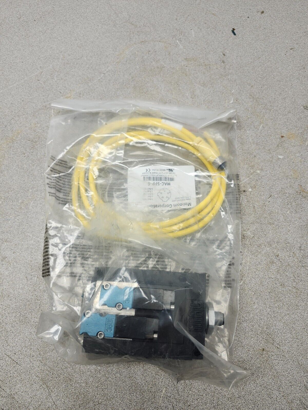 NEW IN BAG MAC SOLENOID VALVE 24VDC PPC0S6B-AAA-0AGA-ADGA-FD WITH MENCOM MAC-5FP