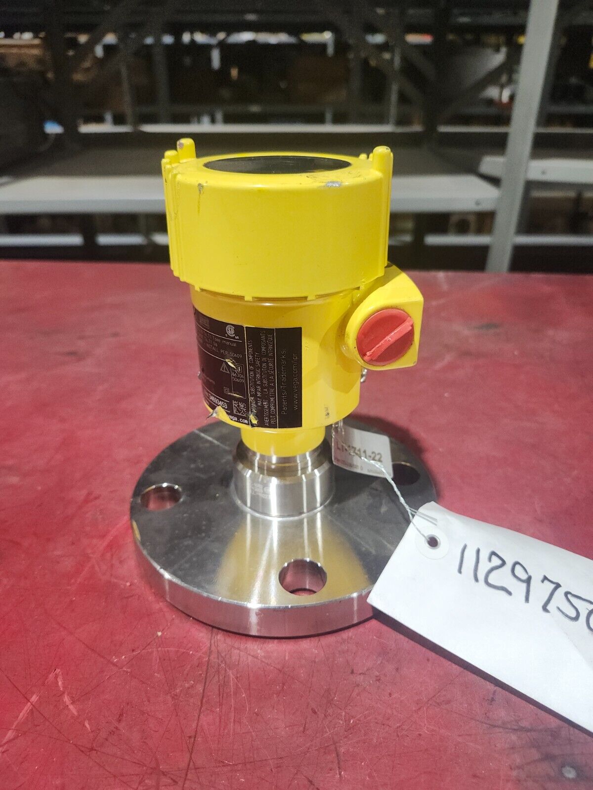 USED Vega Pressure transmitter with ceramic measuring cell- VEGABAR 82