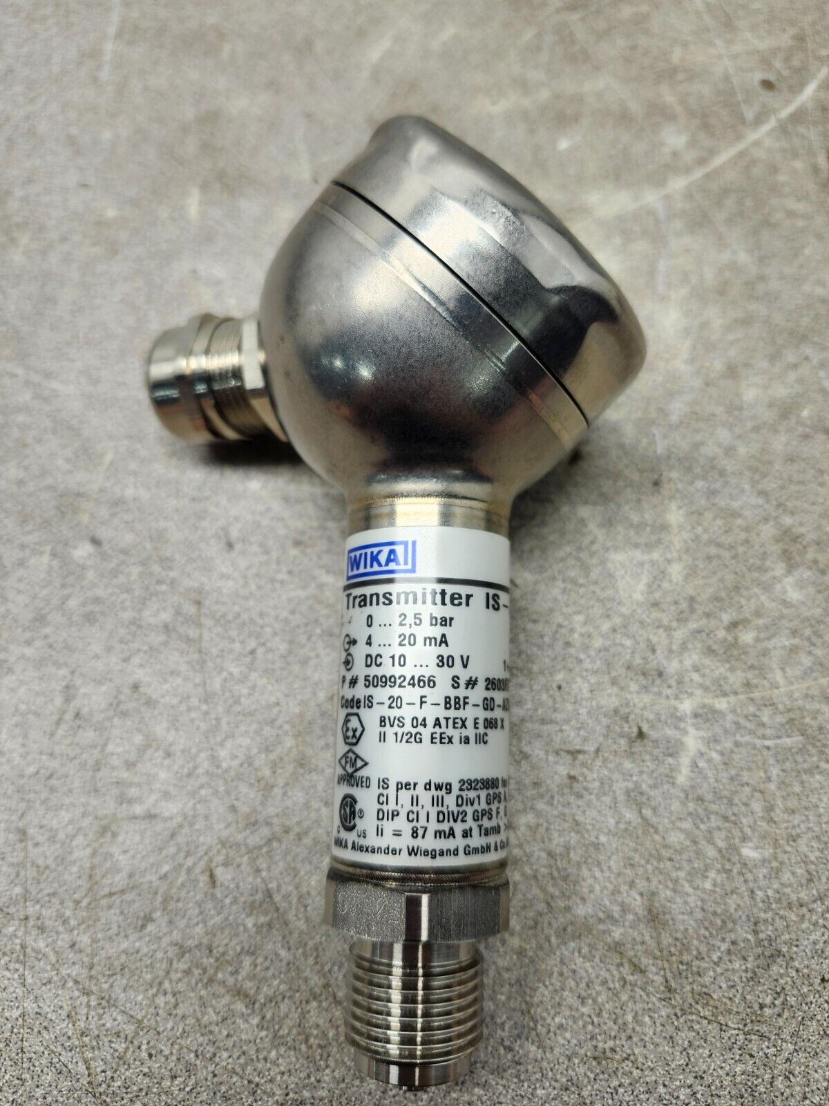 NEW IN BOX Wika Pressure Transmitter IS-20-F-BBF-GD-AZGFCZTXA-ZZZ