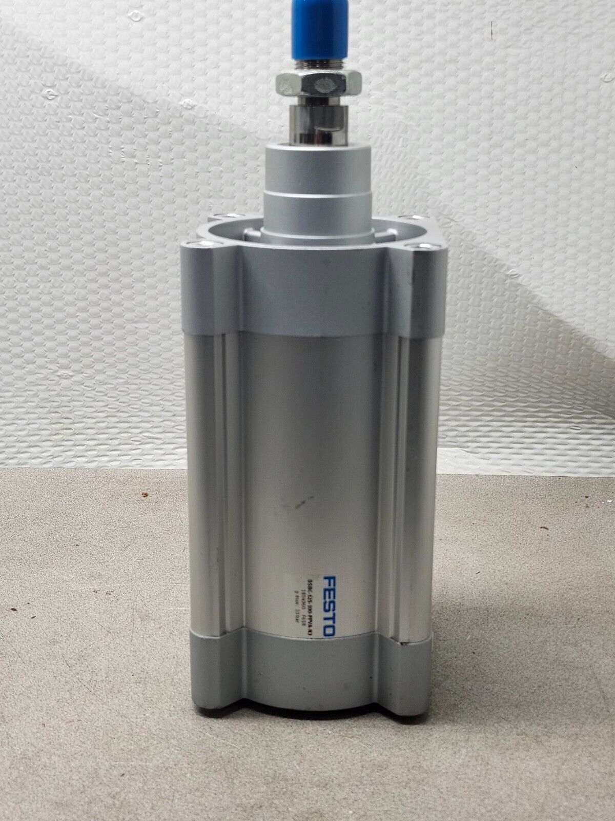 NEW FESTO PNEUMATIC CYLINDER DSBC-125-100-PPVA-N3