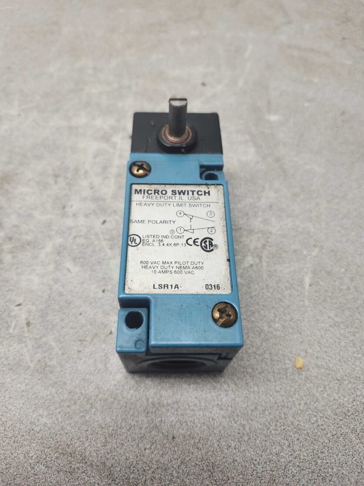 USED Micro Switch Heavy Duty Limit Switch LSR1A