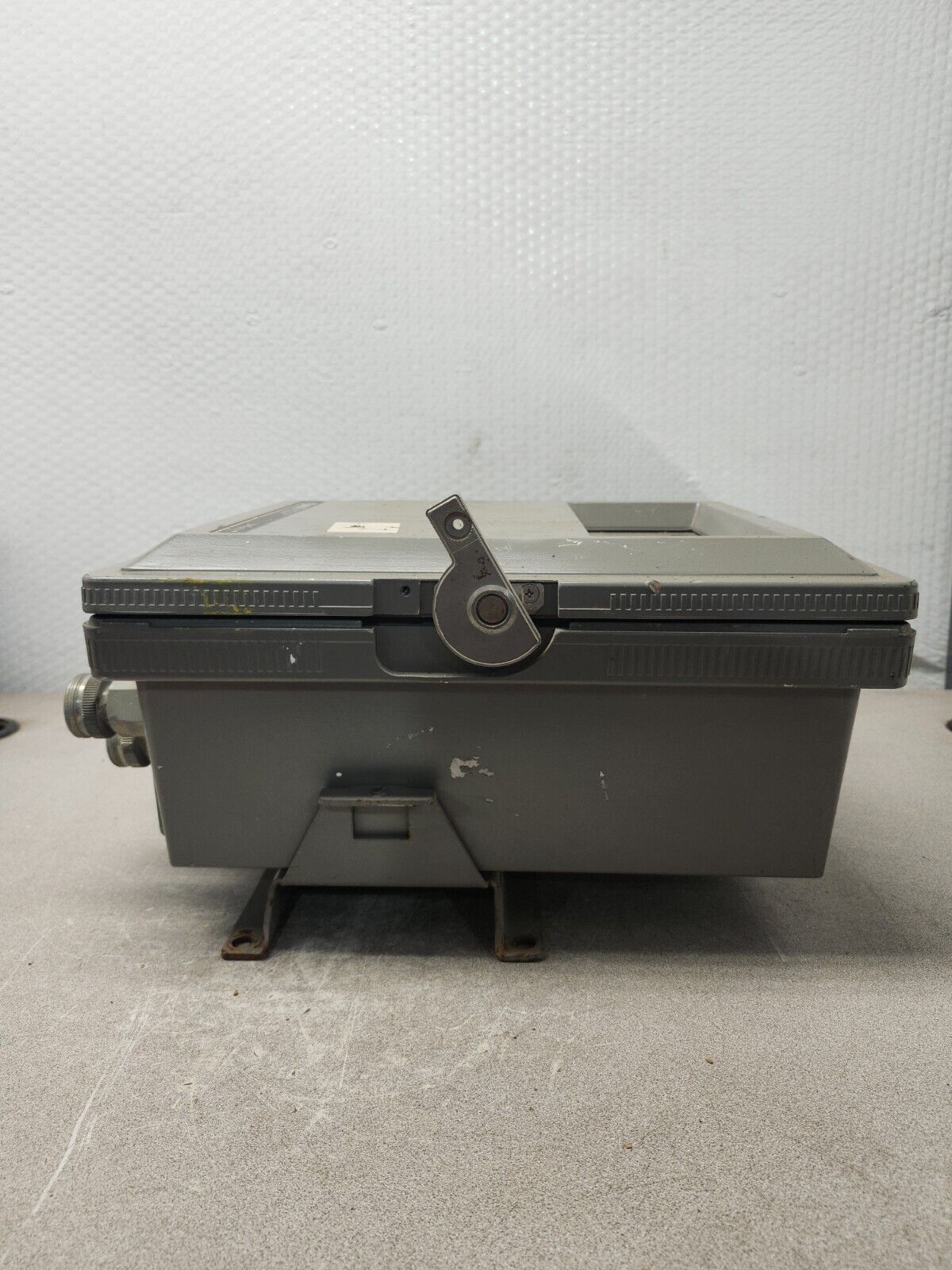 USED YOKOGAWA MAGNETIC FLOW CONVERTER MODEL YMA11-ALA *A