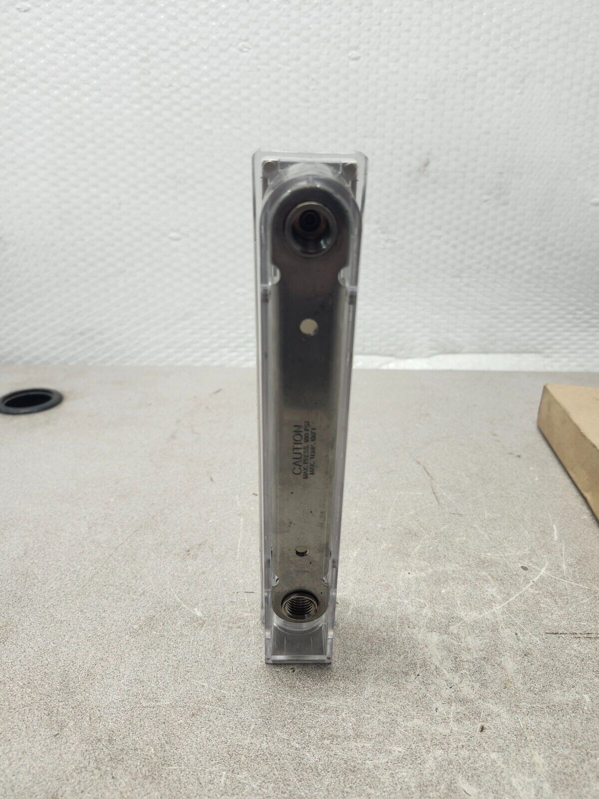 NEW IN BOX DWYER FLOW METER RMB-50-SSV