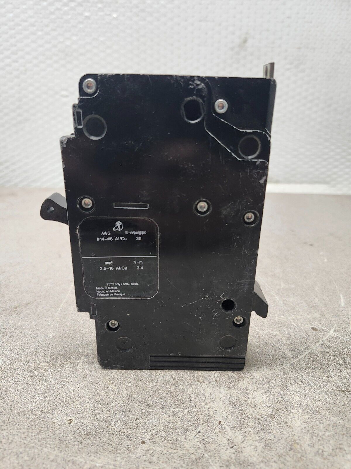 NEW NO BOX Square D Circuit Breaker 1P 30A 120/240/277V EDB14030