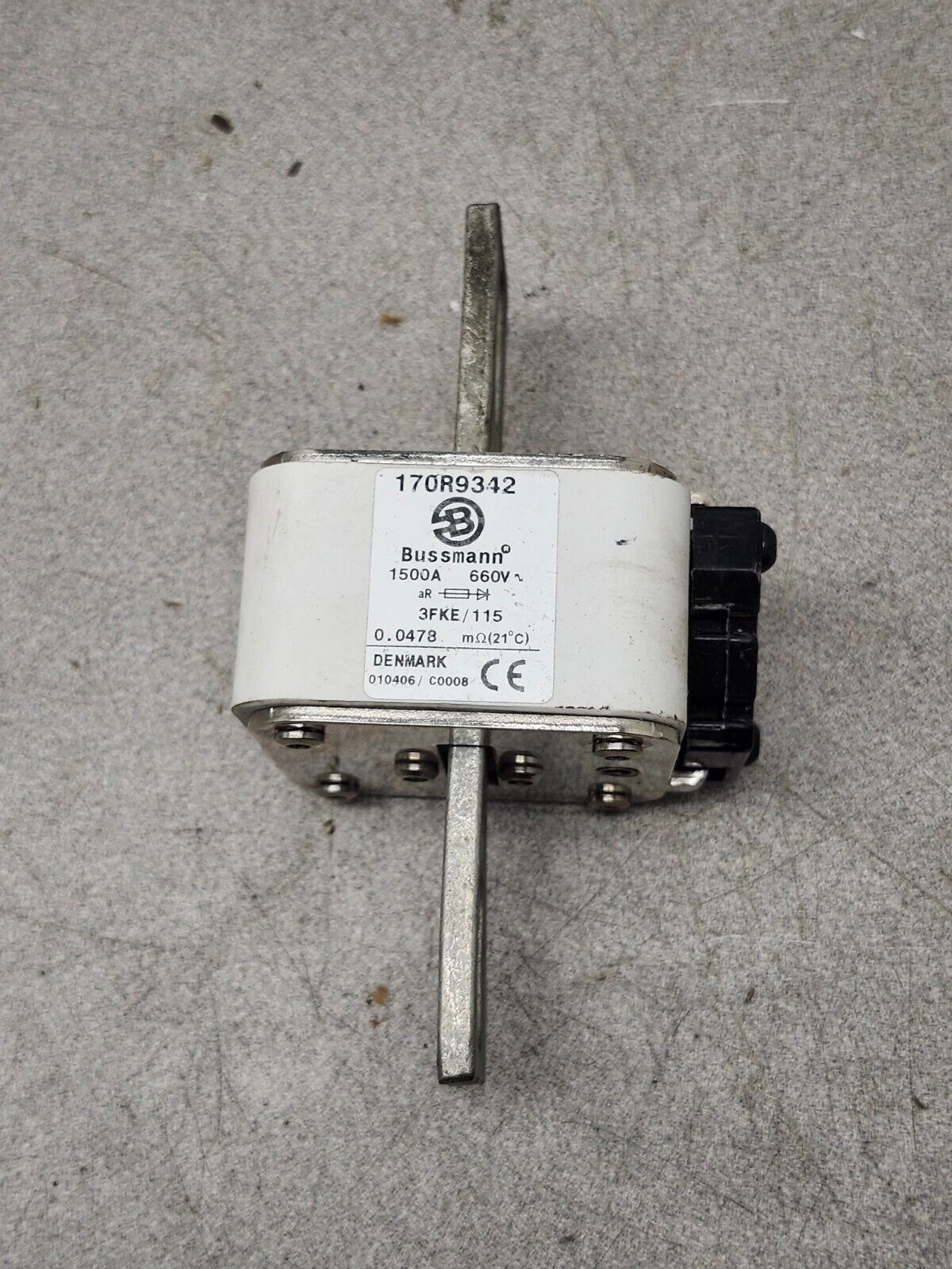 USED BUSSMANN 1500AMP 660V. FUSE 170R9342