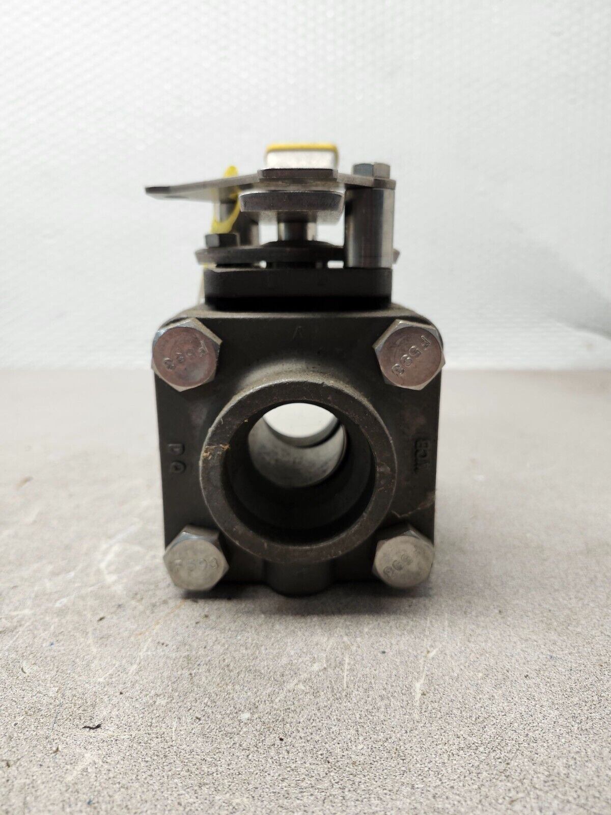 NEW NO BOX APOLLO 1-1/2'' BALL VALVE 1500 CWP 83A-247-01