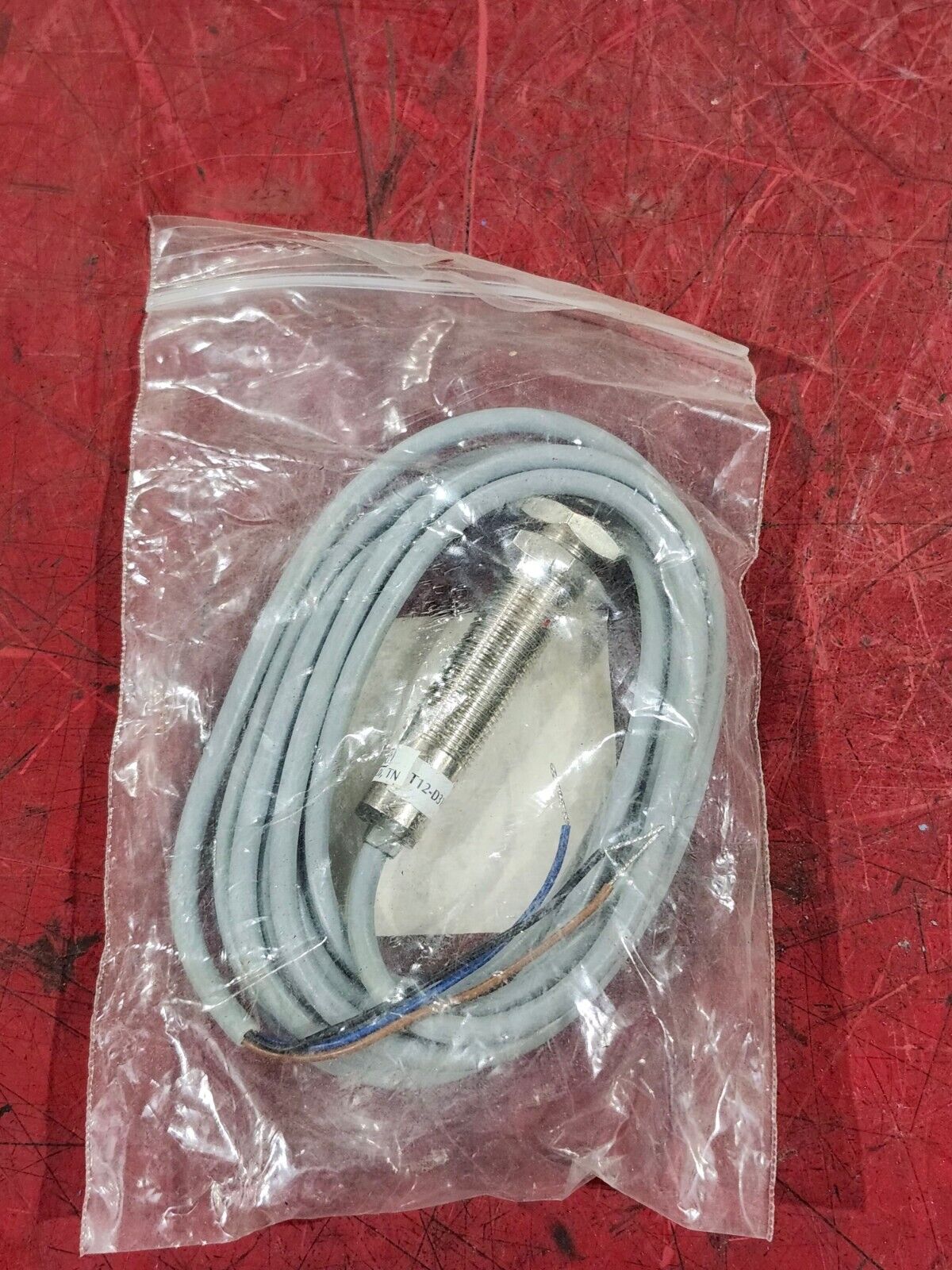 NEW IN PACKAGE ISSC PROXIMITY SWITCH T12-D310-F