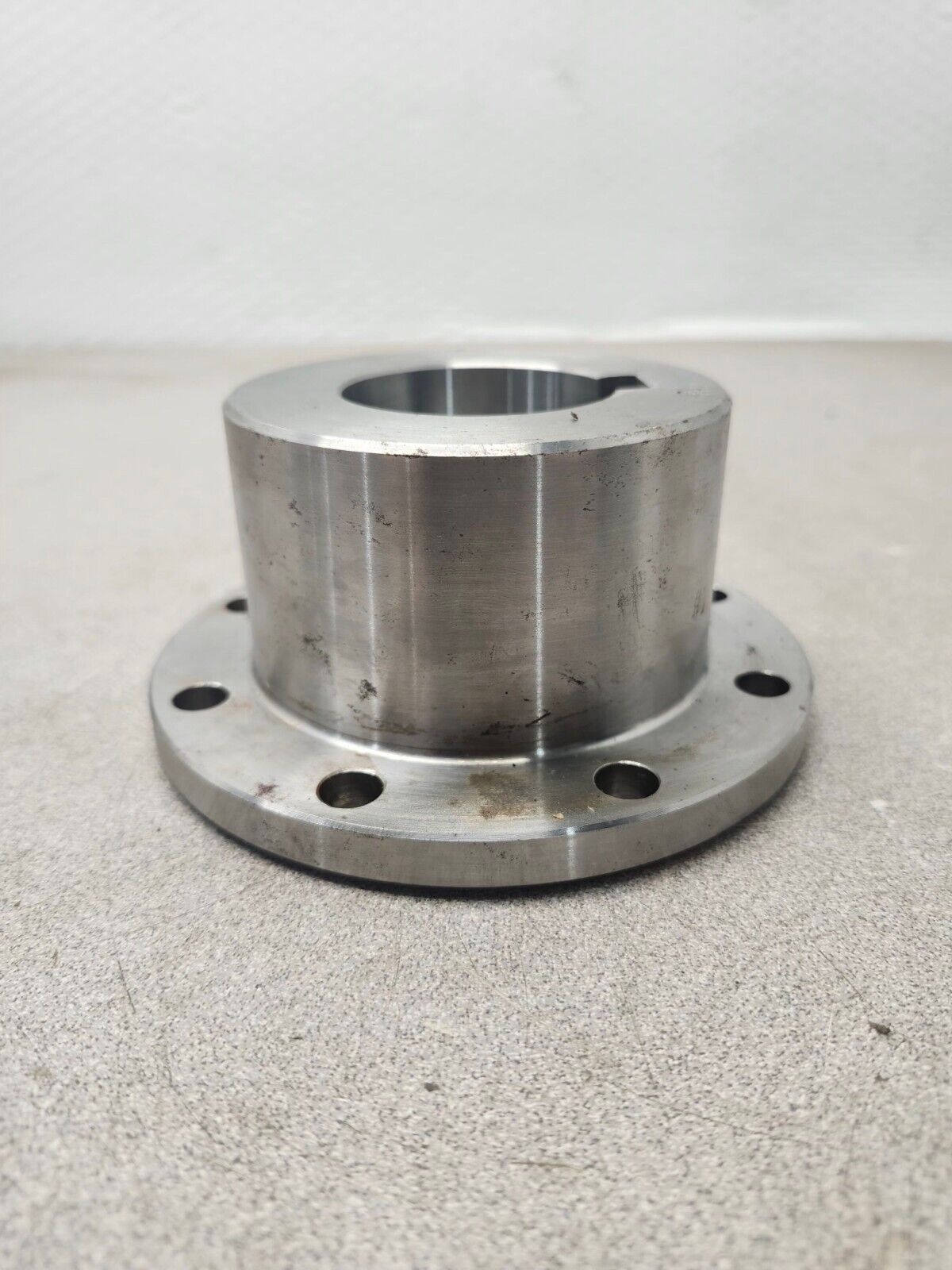 NEW IN BOX REXNORD 1050T31/35 SHAFT HUB