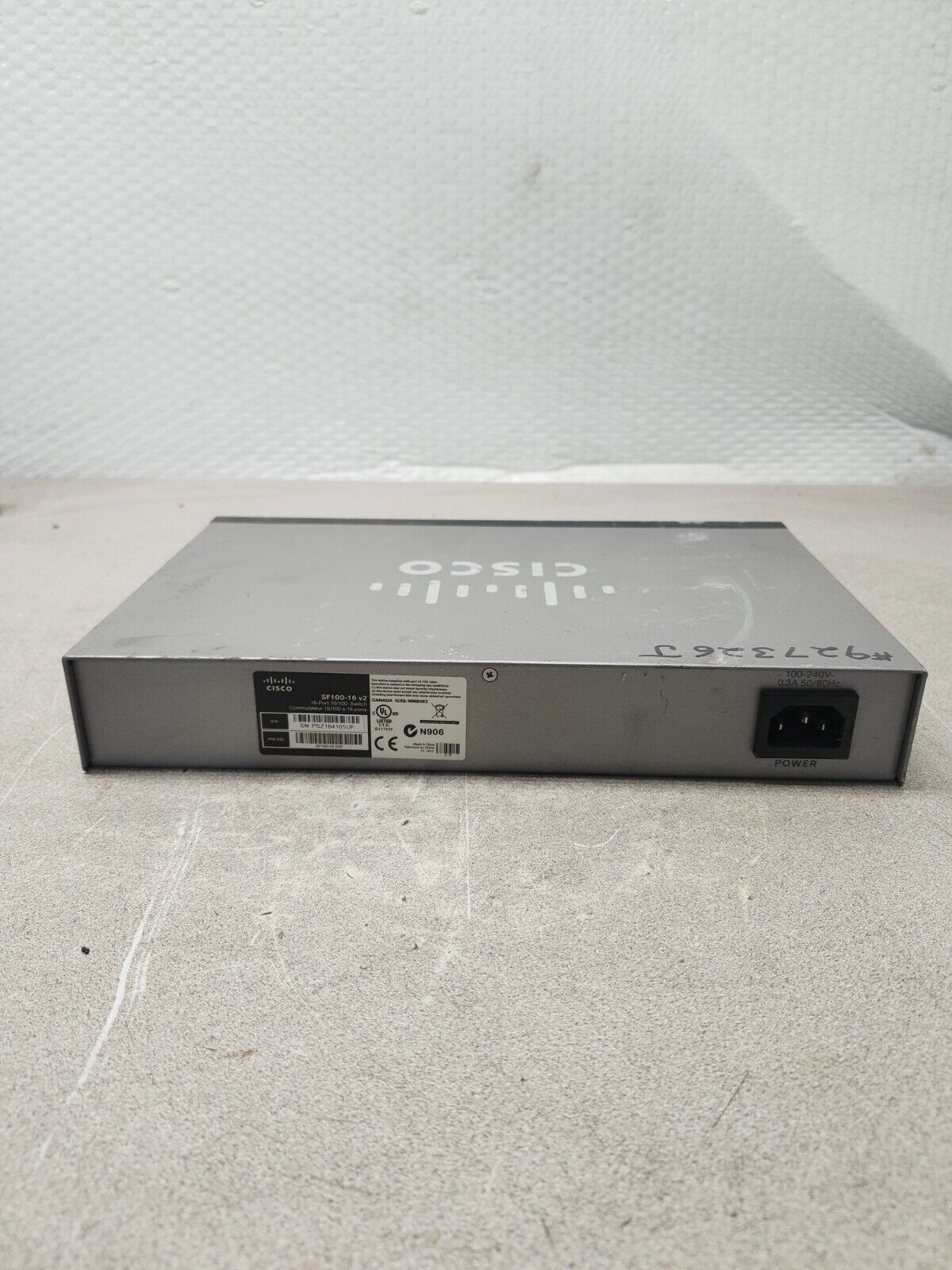 USED CISCO ETHERNET 16 PORT 10 100 SWITCH SF100-16 V2