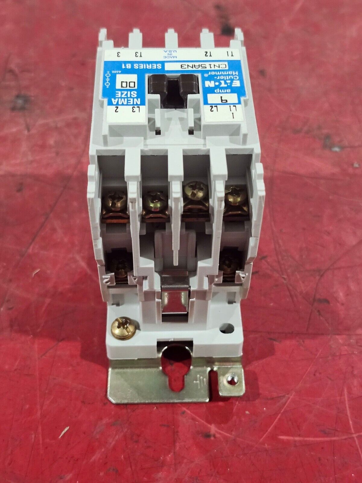 NEW IN BOX CUTLER HAMMER CONTACTOR CN15AN3AB