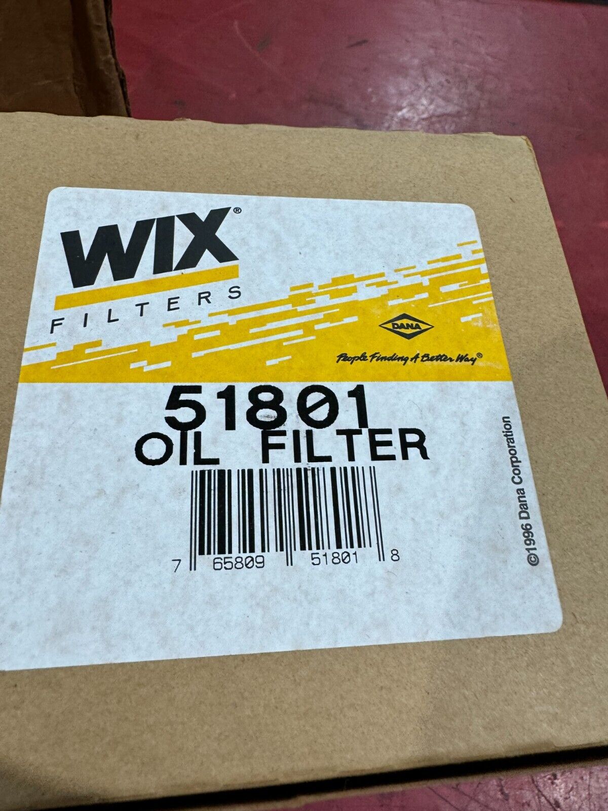 LOT OF 5 NEW IN BOX WIX OIL FILTERS 51801