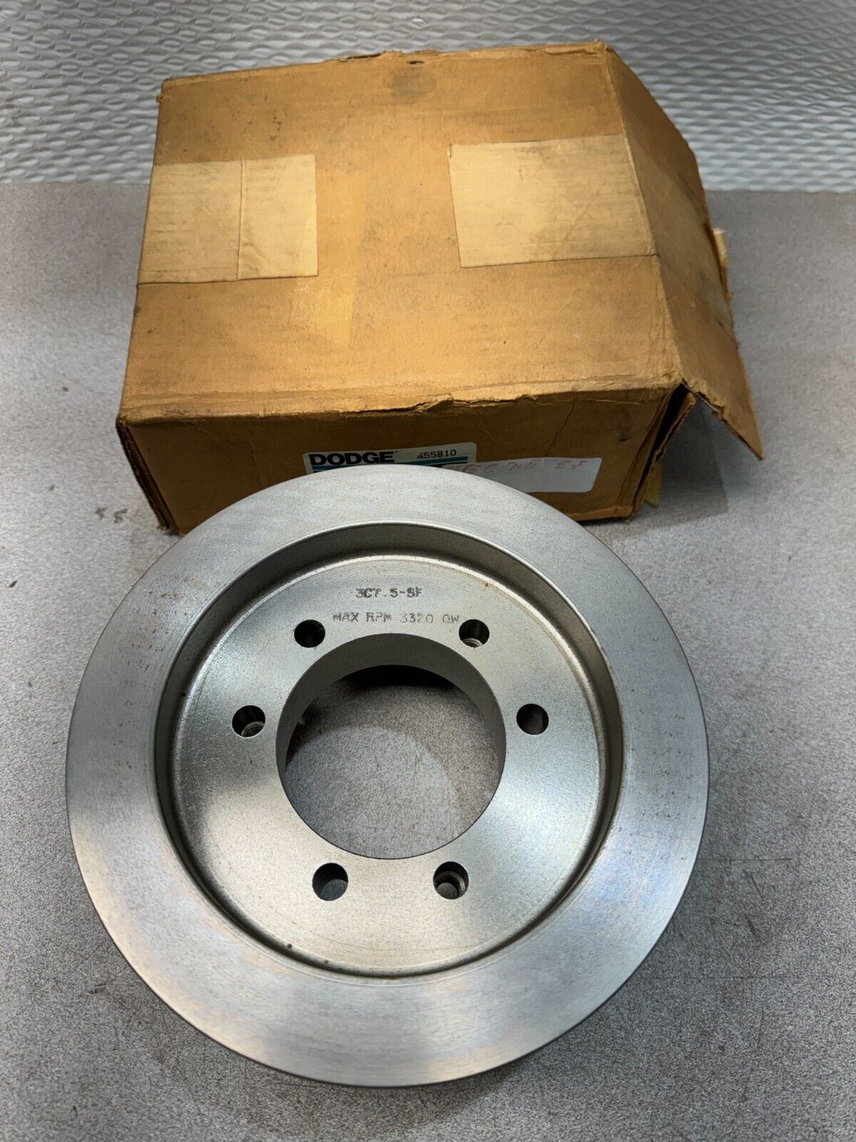 NEW IN BOX DODGE 3 GROOVE 3C7.5 SF PULLEY QD SHEAVE 455810