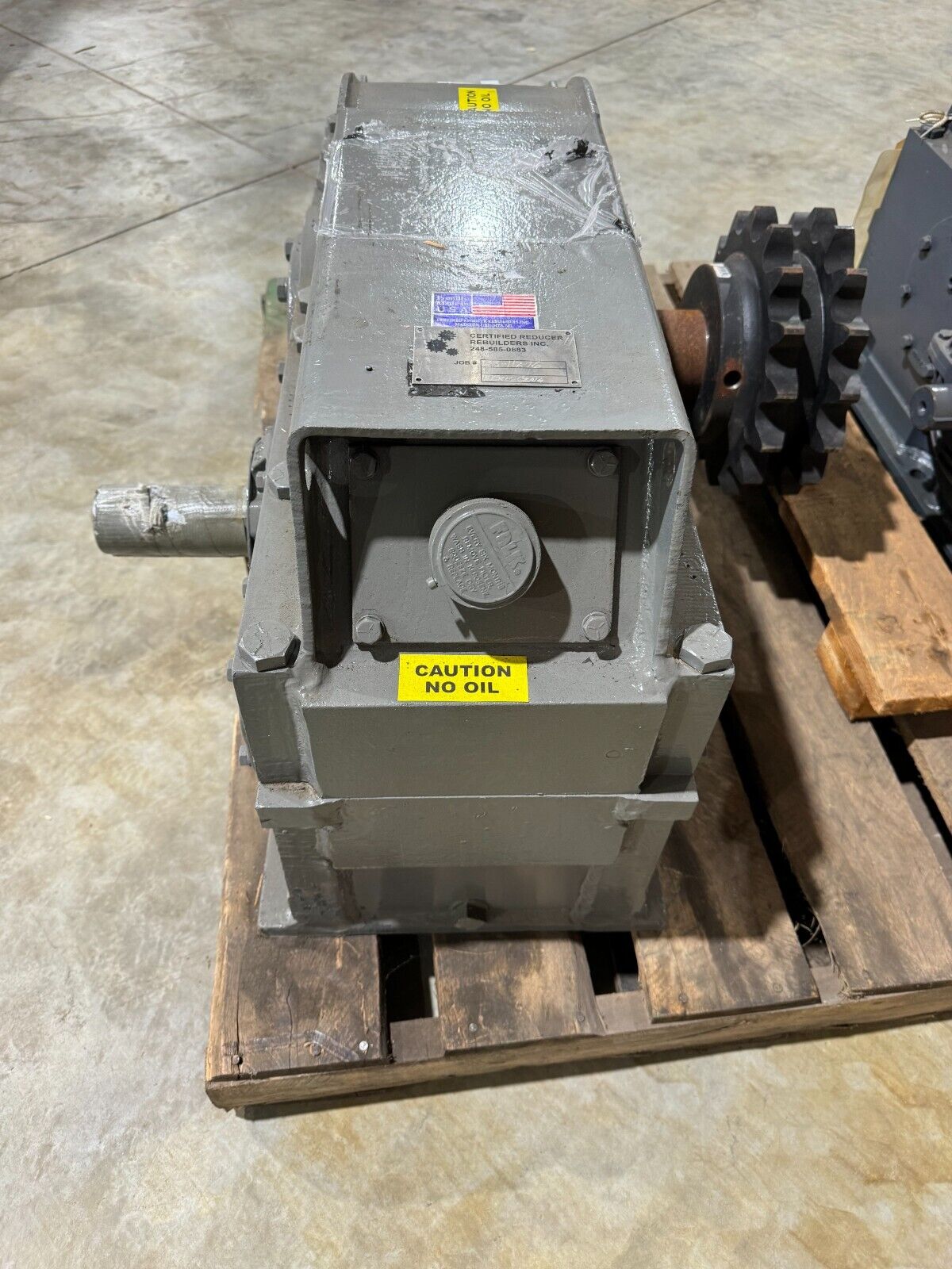 REBUILT FALK ENCLOSED GEAR DRIVE SPEED REDUCER 7.467 RATIO 2070Y1-S