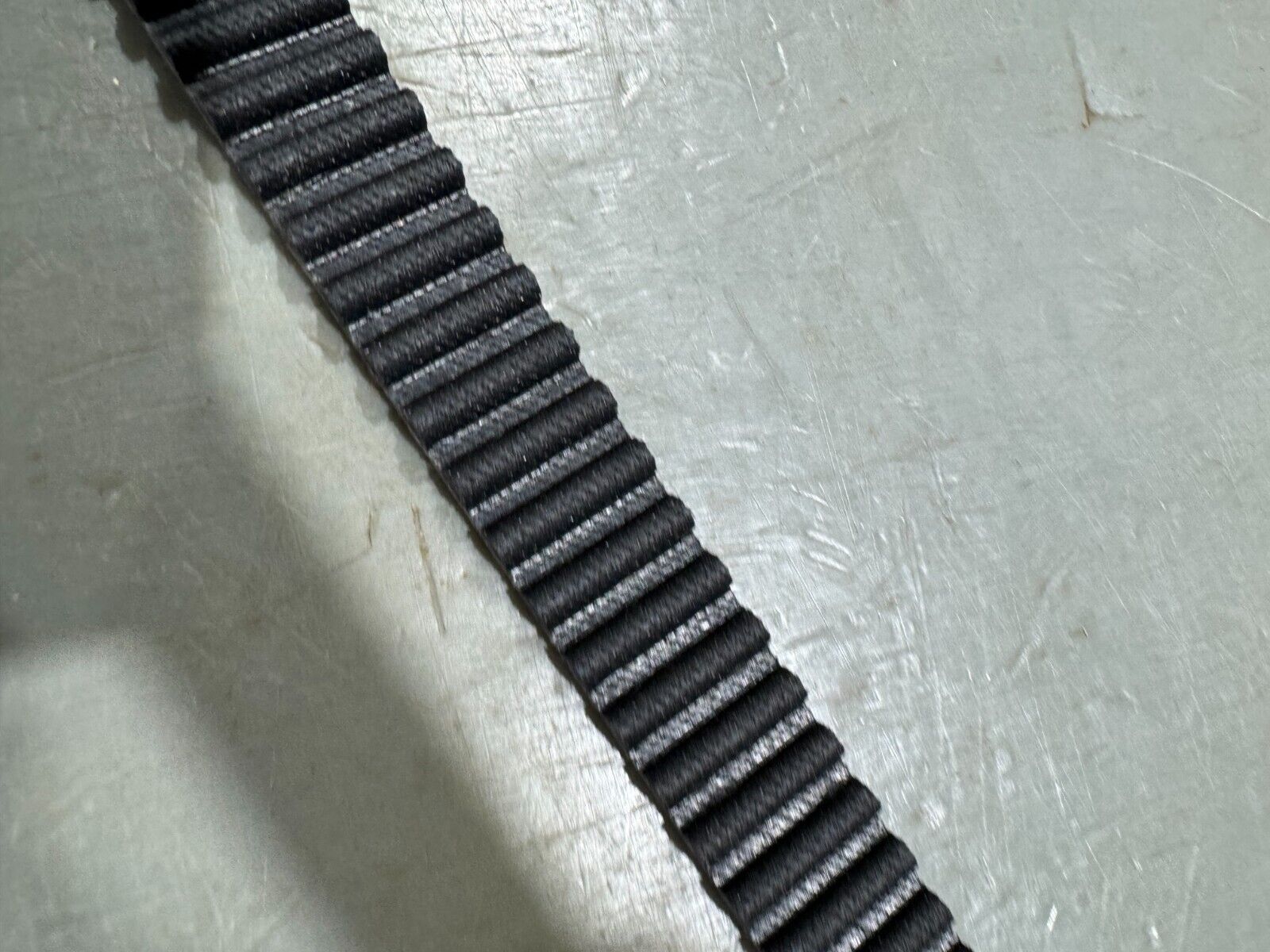 FACTORY NEW GOODYEAR SYNCHRONOUS Sync HTD TIMING BELT 1160-8M-20