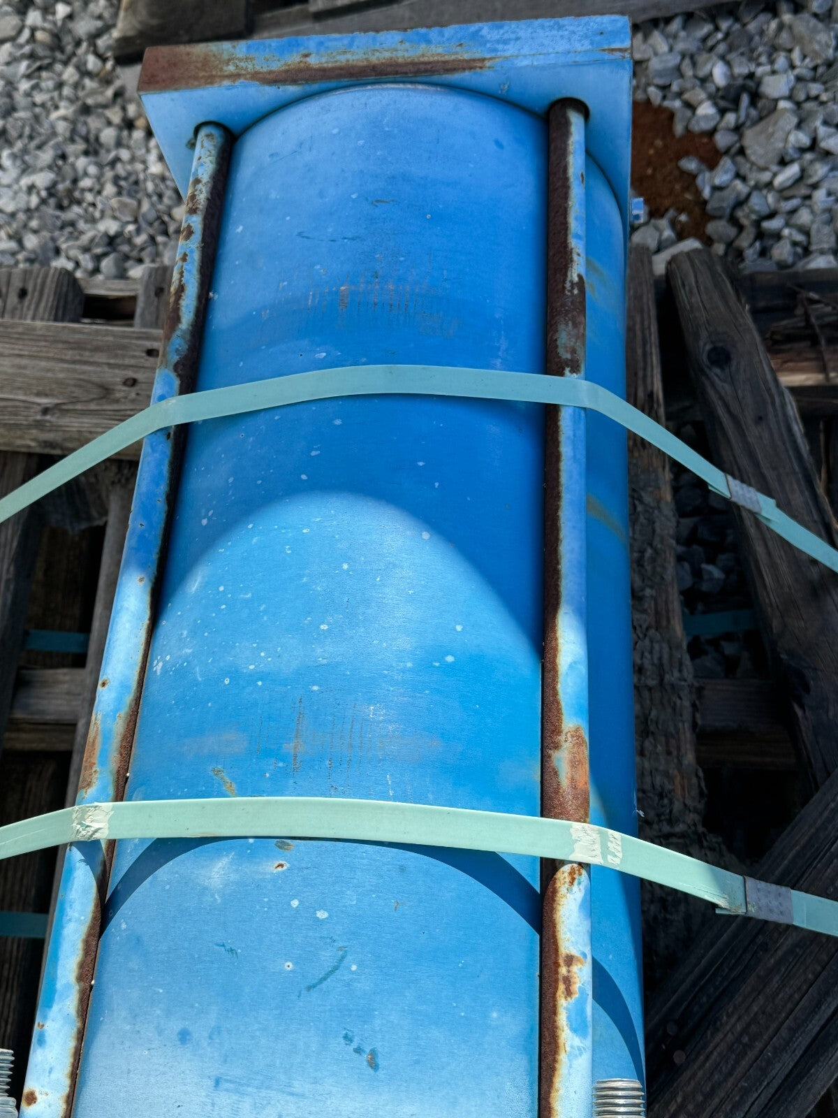 47325728