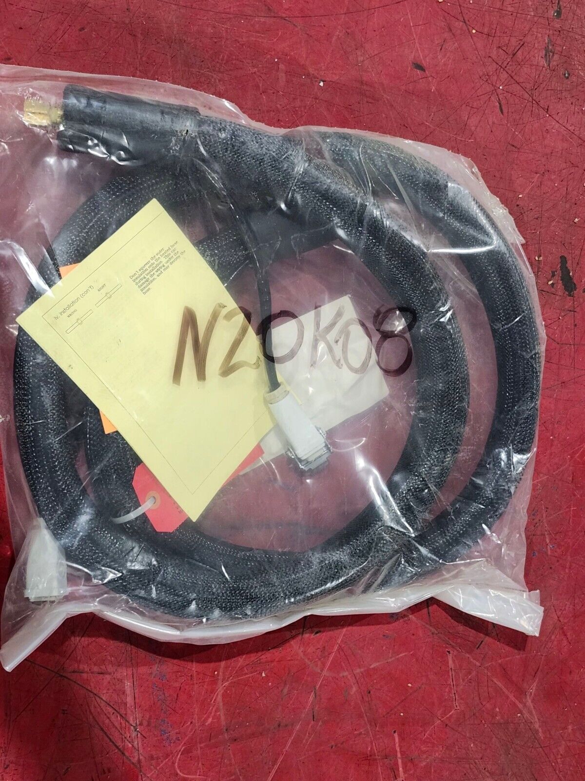 NEW INDEMAX 8' HEATED HOSE FOR ADHESIVE N20K08