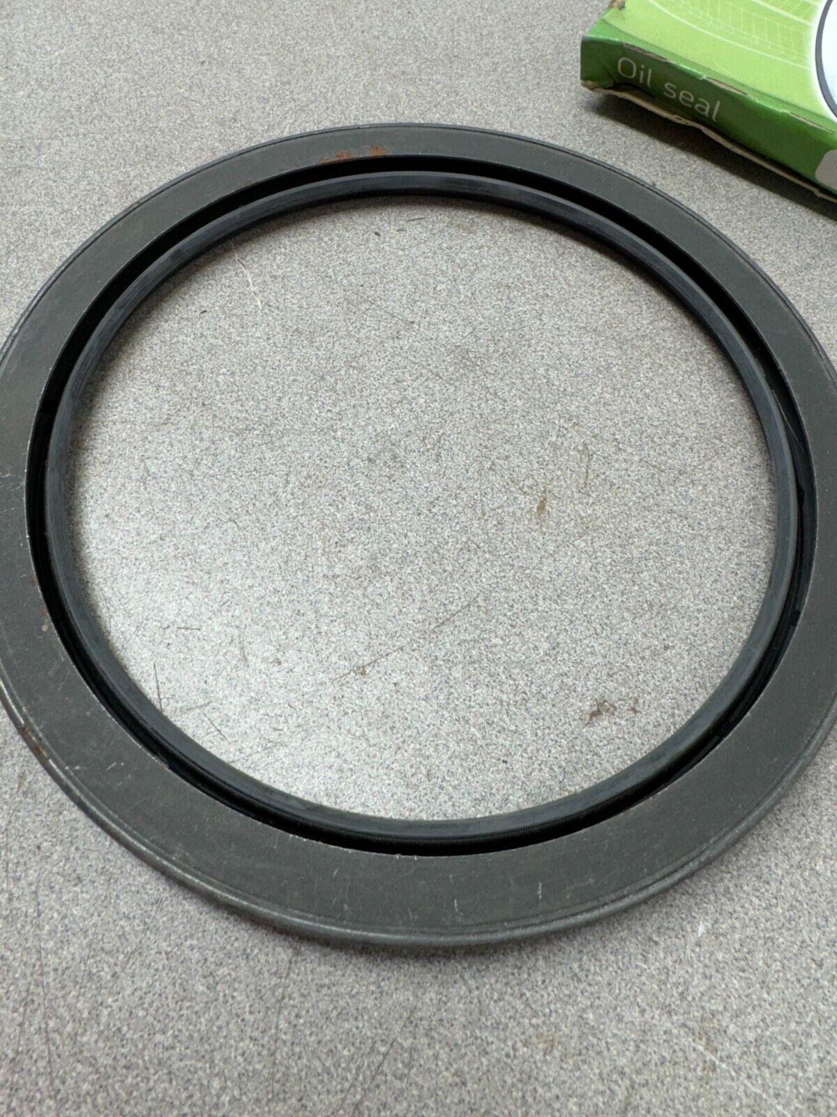 NEW IN BOX SKF OIL SEAL 66241