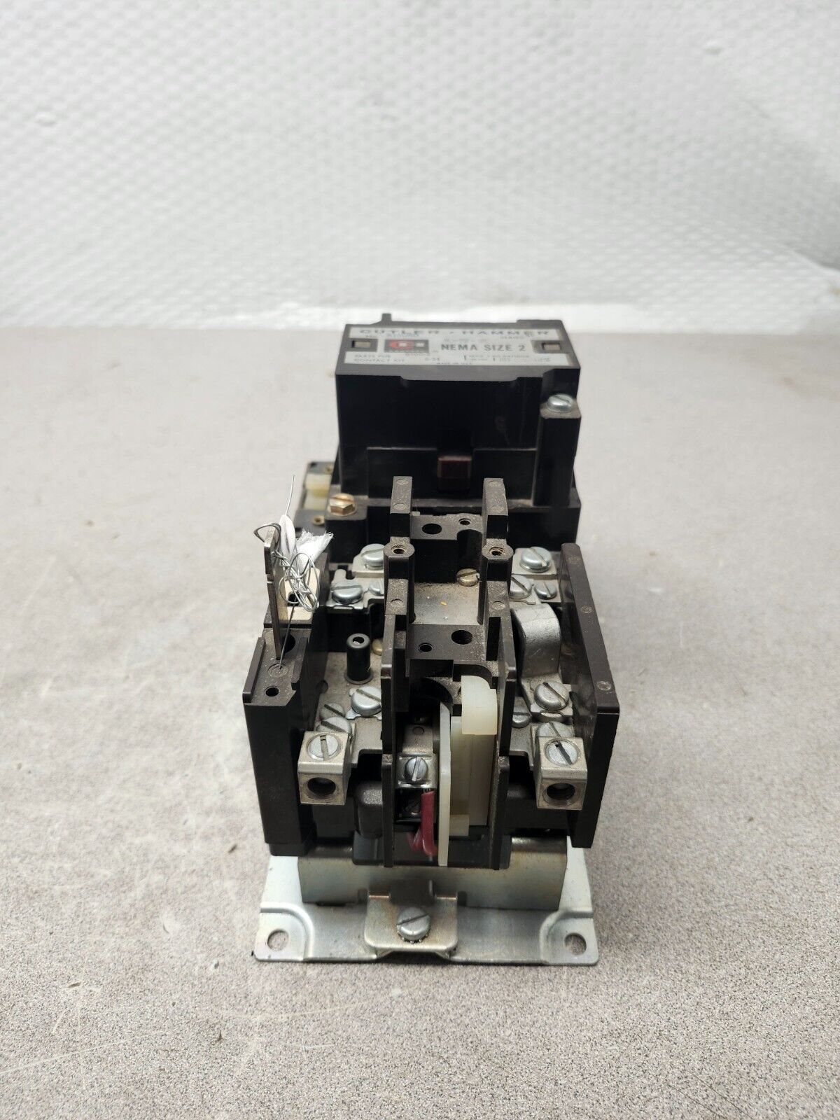 USED CUTLER HAMMER SIZE 2, 1PH MOTOR STARTER B10DN0