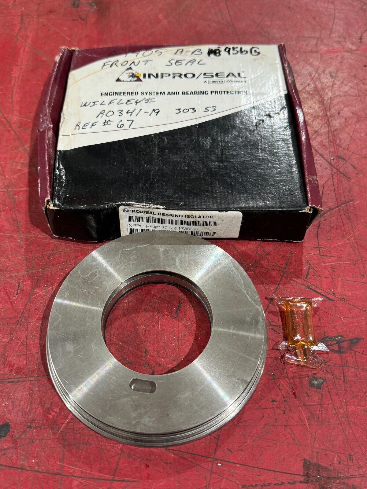 NEW IN BOX DWYER MAGNEHELIC PRESSURE GAGE 2000-0