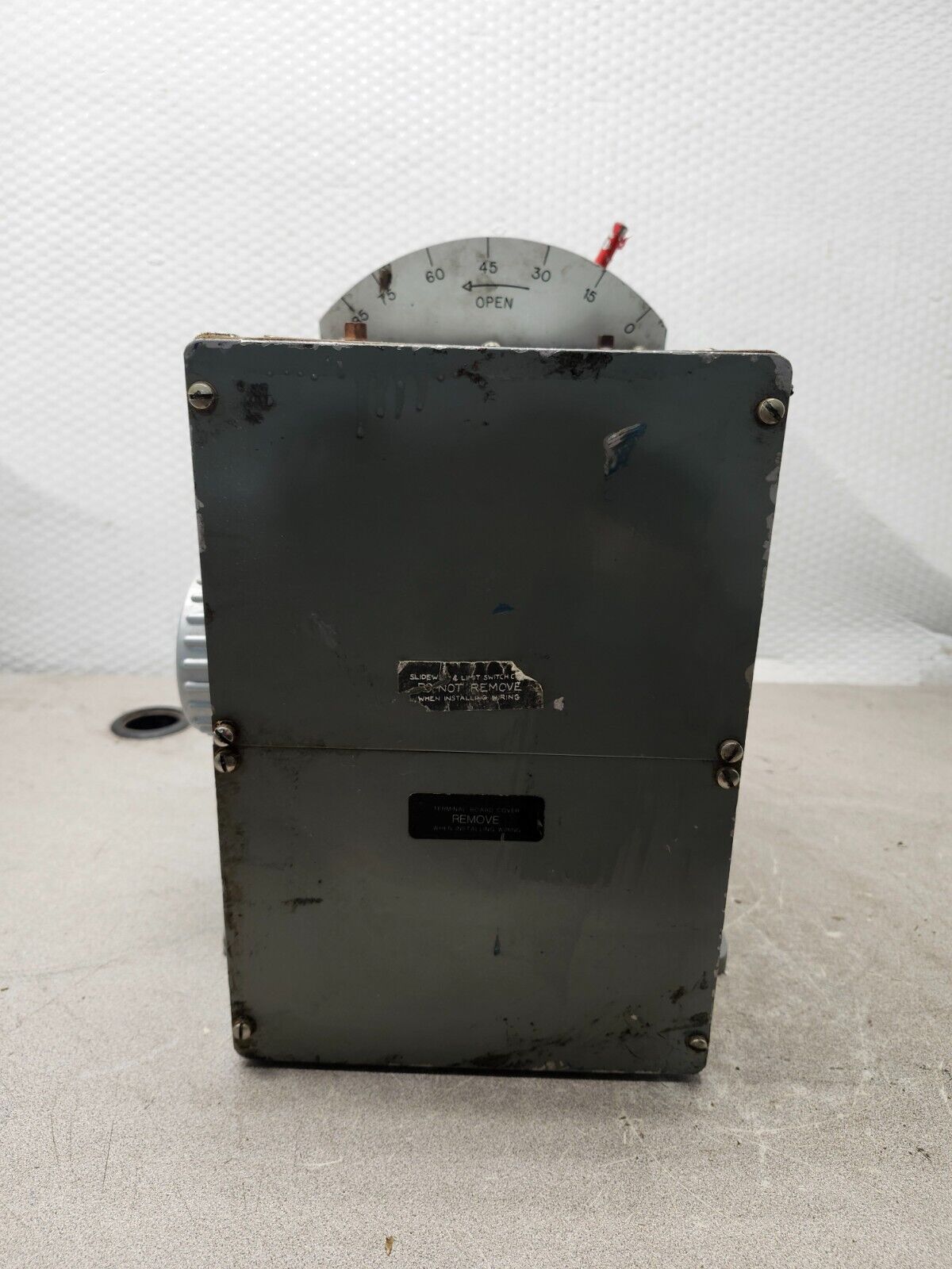 USED LEEDS+NORTHRU ELECTRIC ACTUATOR 60HZ 1026 2 60 T P3 CI