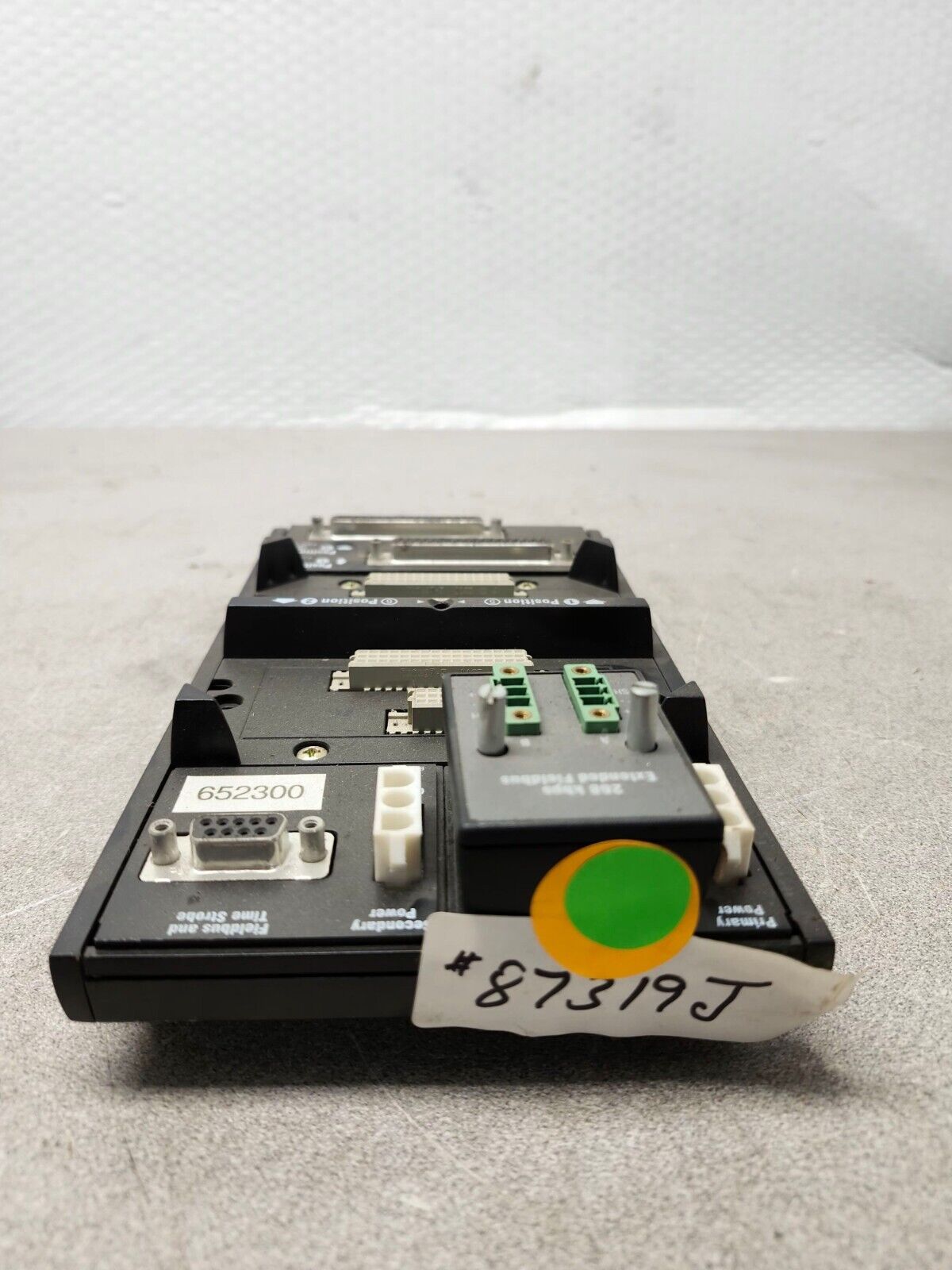 USED Foxboro Vertical Din-Rail Baseplate P0926KH 0A RY09511311