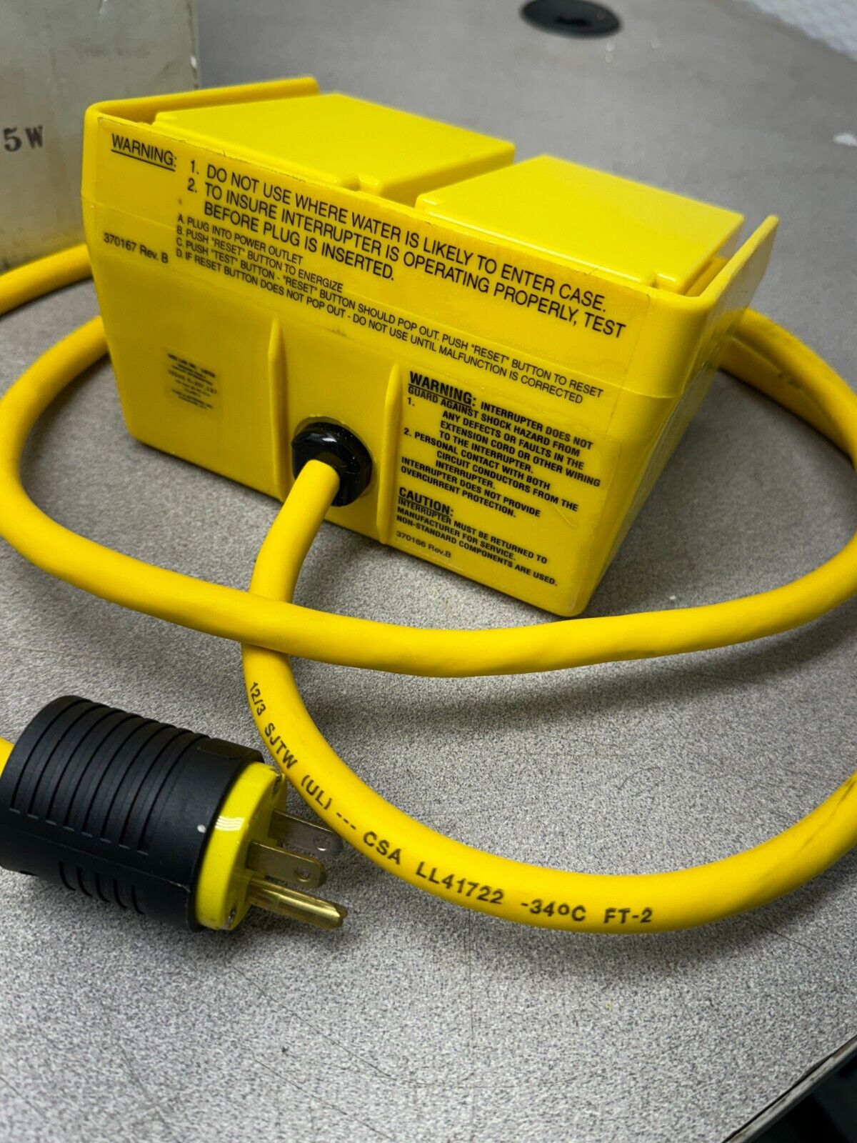 NEW IN BOX PASS & SEYMOUR PORTABLE GFCI 15AMP 125V. OUTLET PS150-S