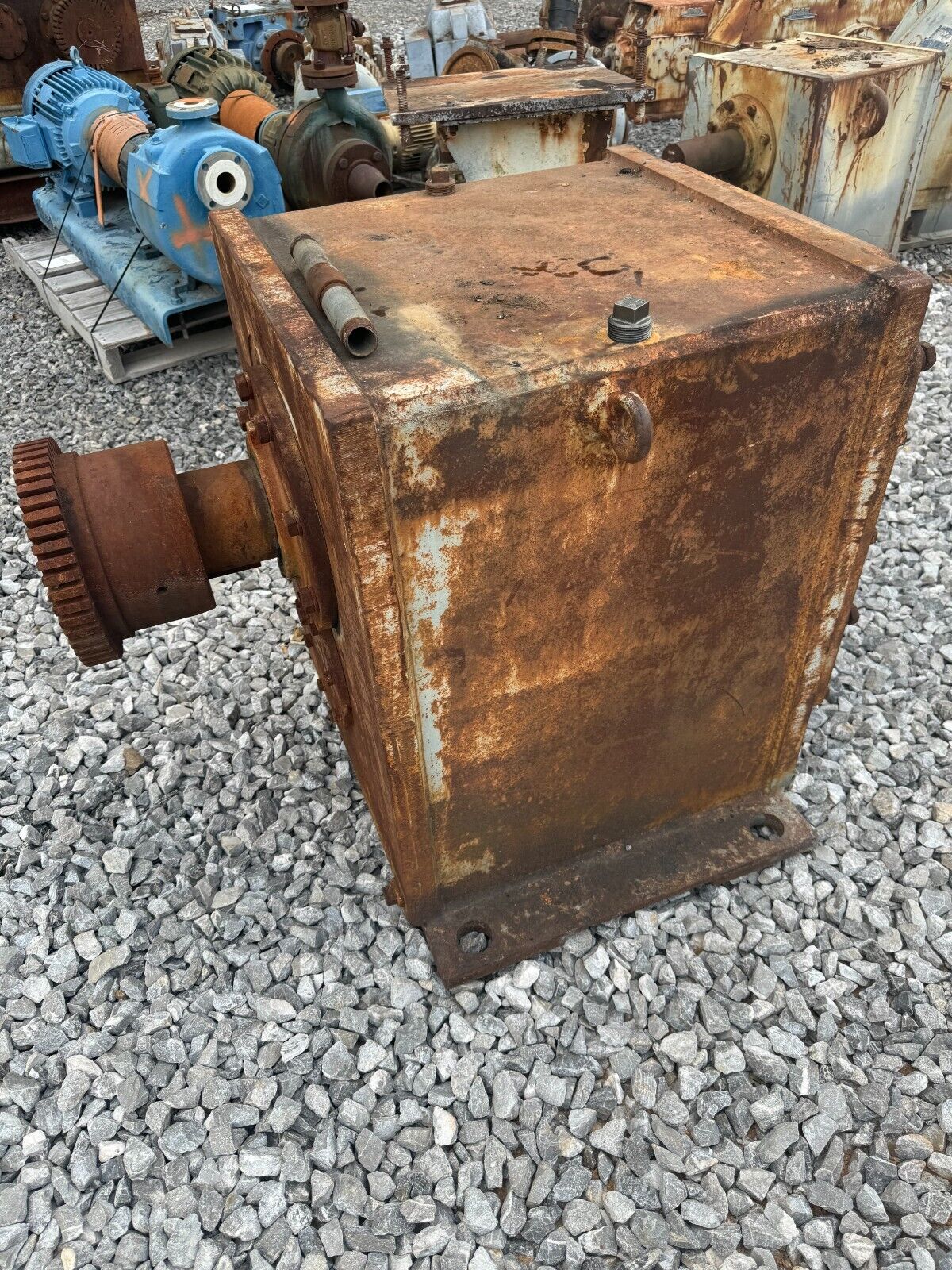 USED FALK ENCLOSED GEAR DRIVE SPEED REDUCER 20.56 RATIO 120FC2A