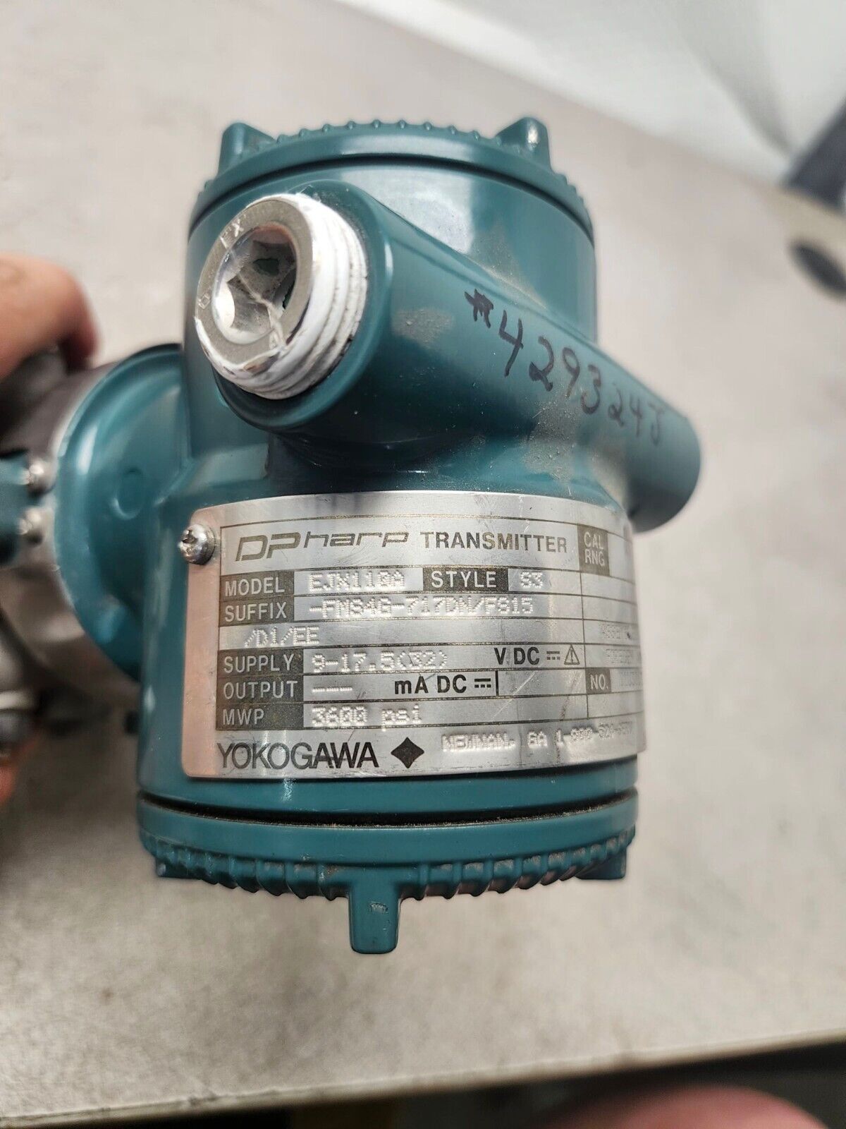 USED YOKOGAWA PRESSURE TRANSMITTER EJX110A