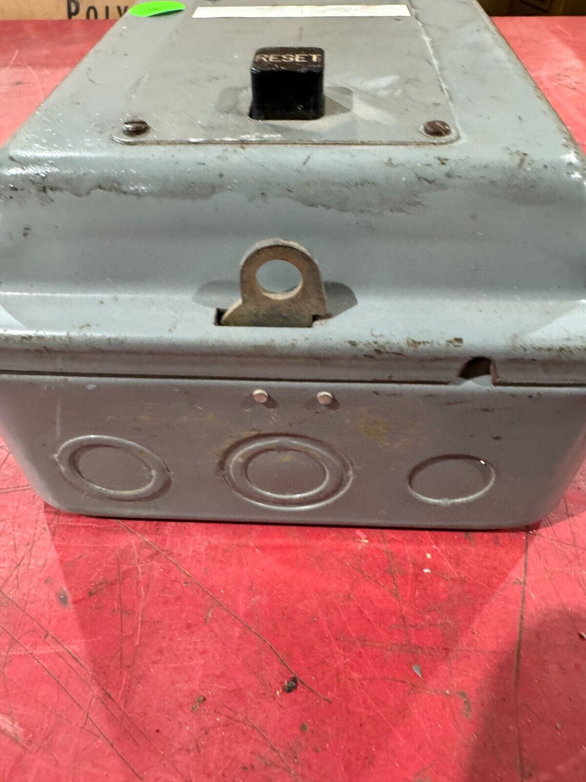 NEW SURPLUS DAYTON SIZE 0 STARTER IN ENCLOSURE 5X047