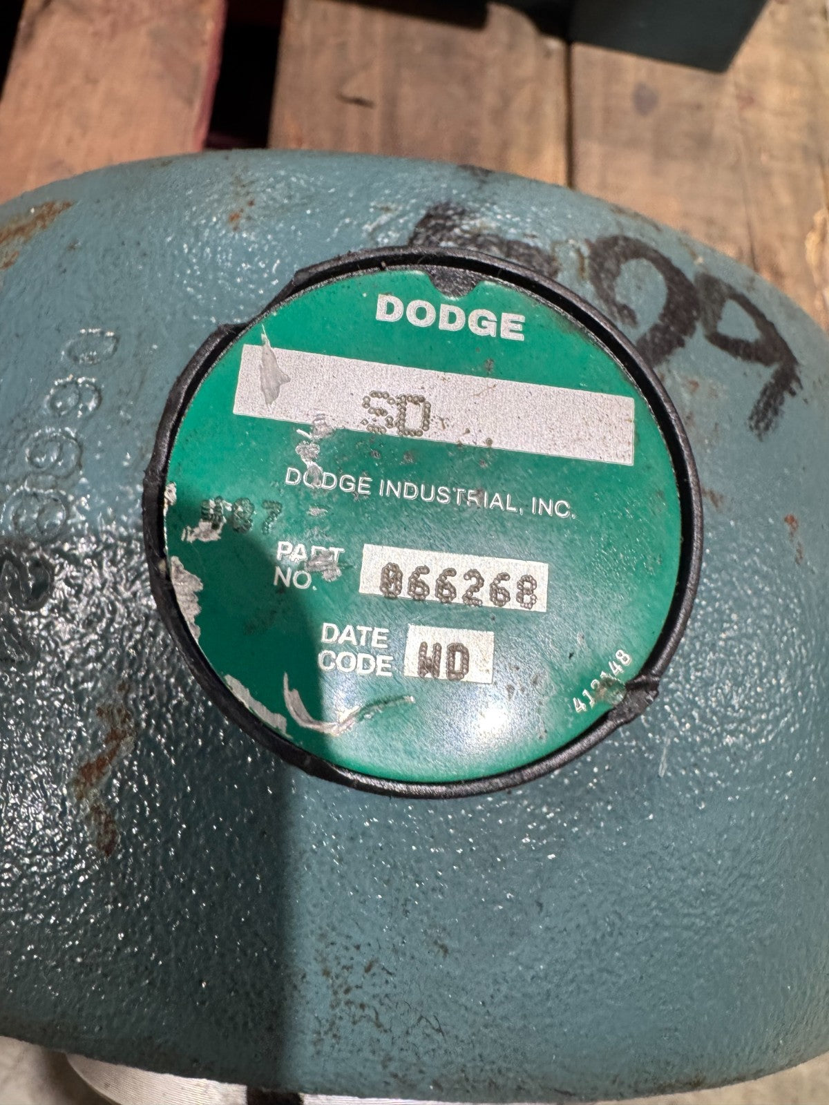 47502476