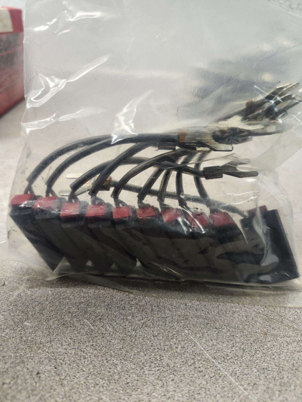 NEW IN BOX LOT 50 Helwig Carbon Motor Brushes S0218504