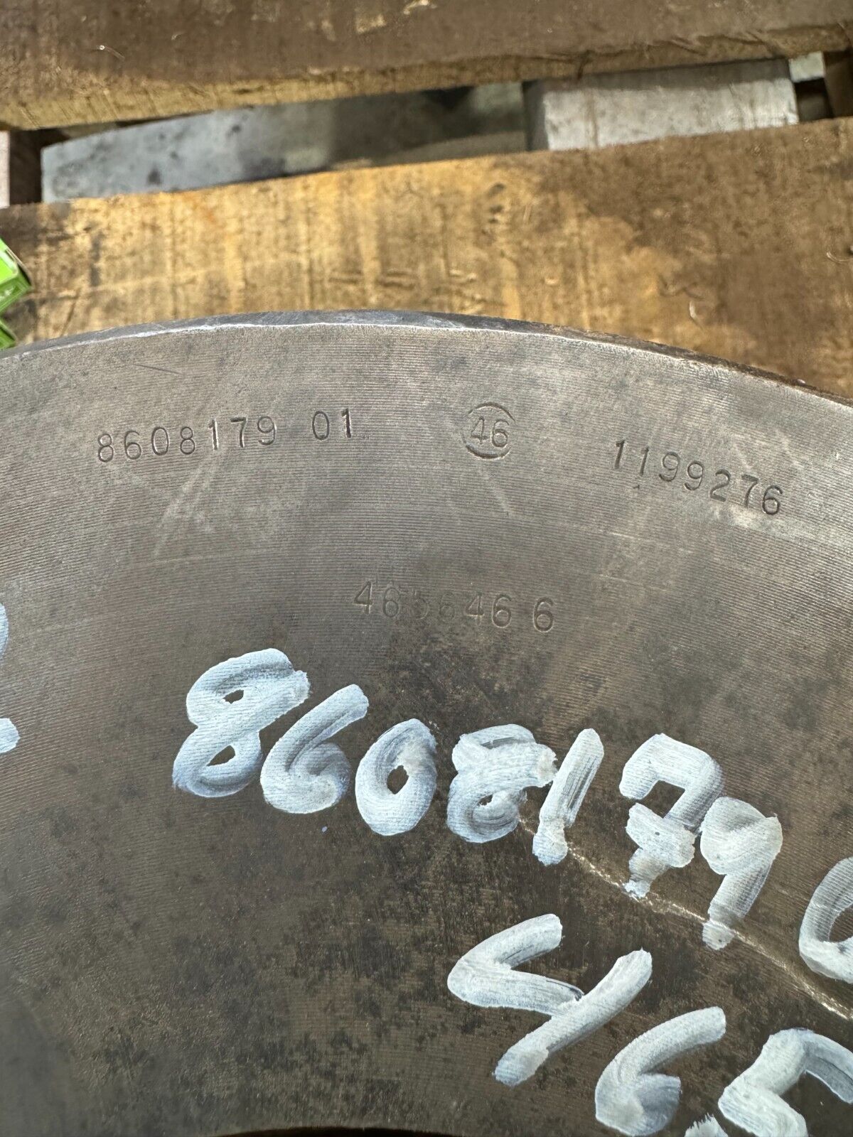 44124731