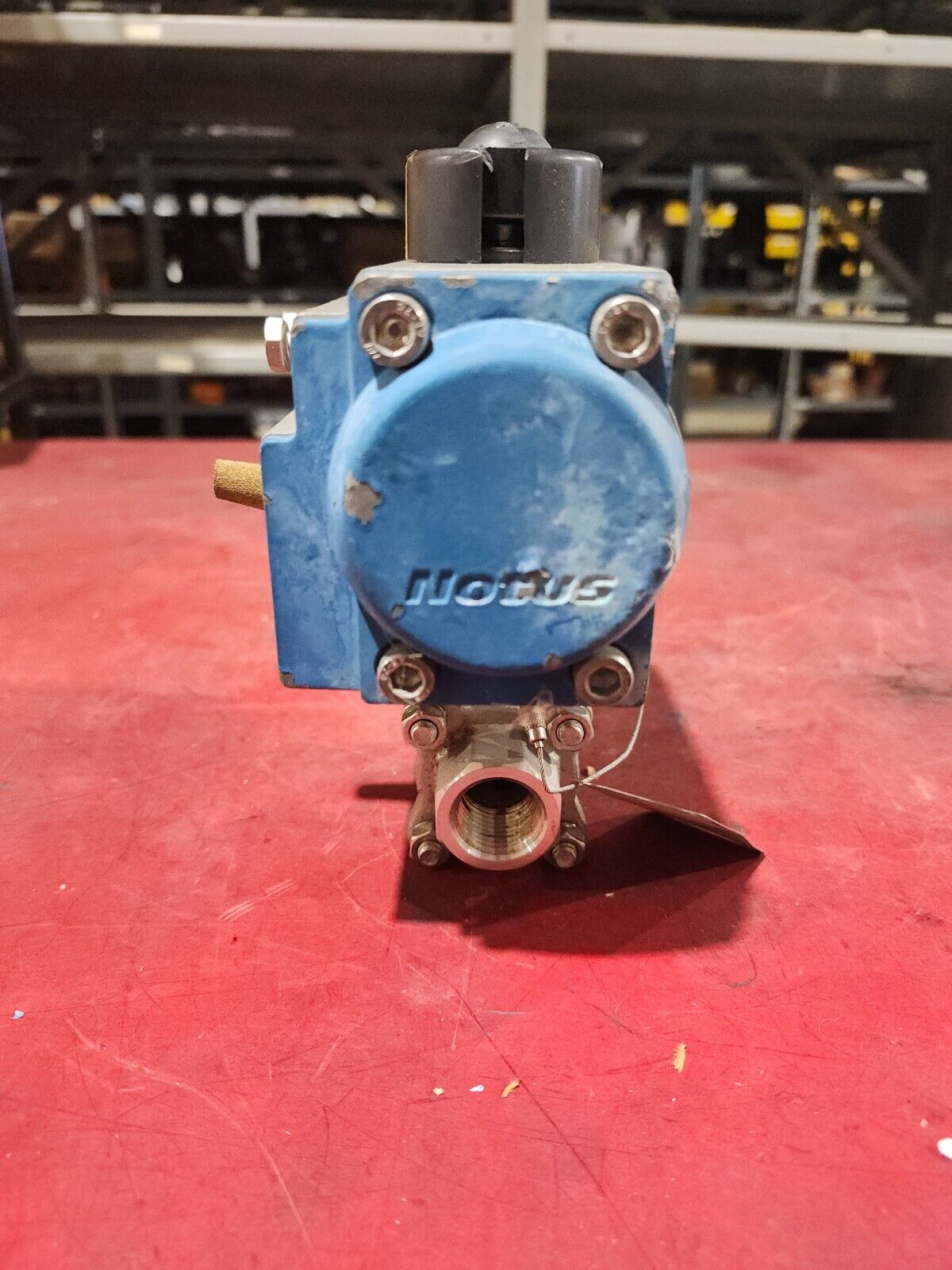 USED NOTUS PNEUMATICS ACTUATOR HP 50 SR W/ PRO VALVE P40A02ALLNH-E