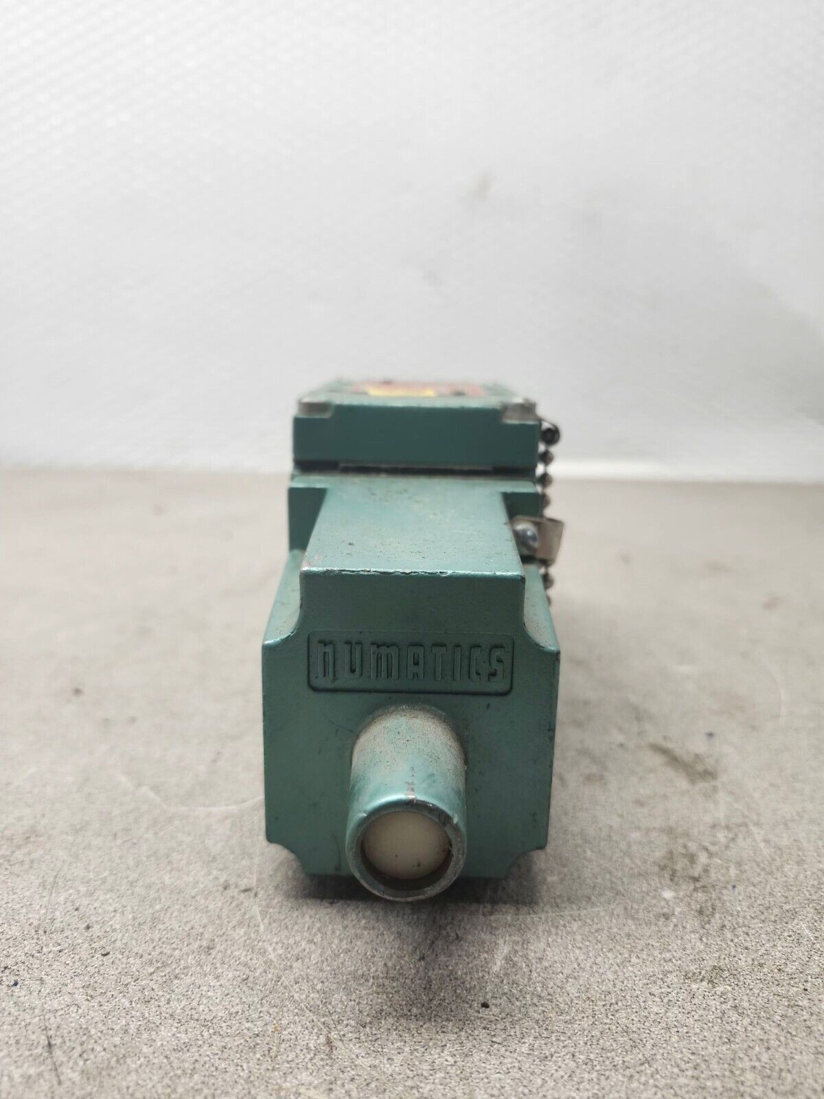 USED NUMATICS SOLENOID VALVE 33SAD4 0