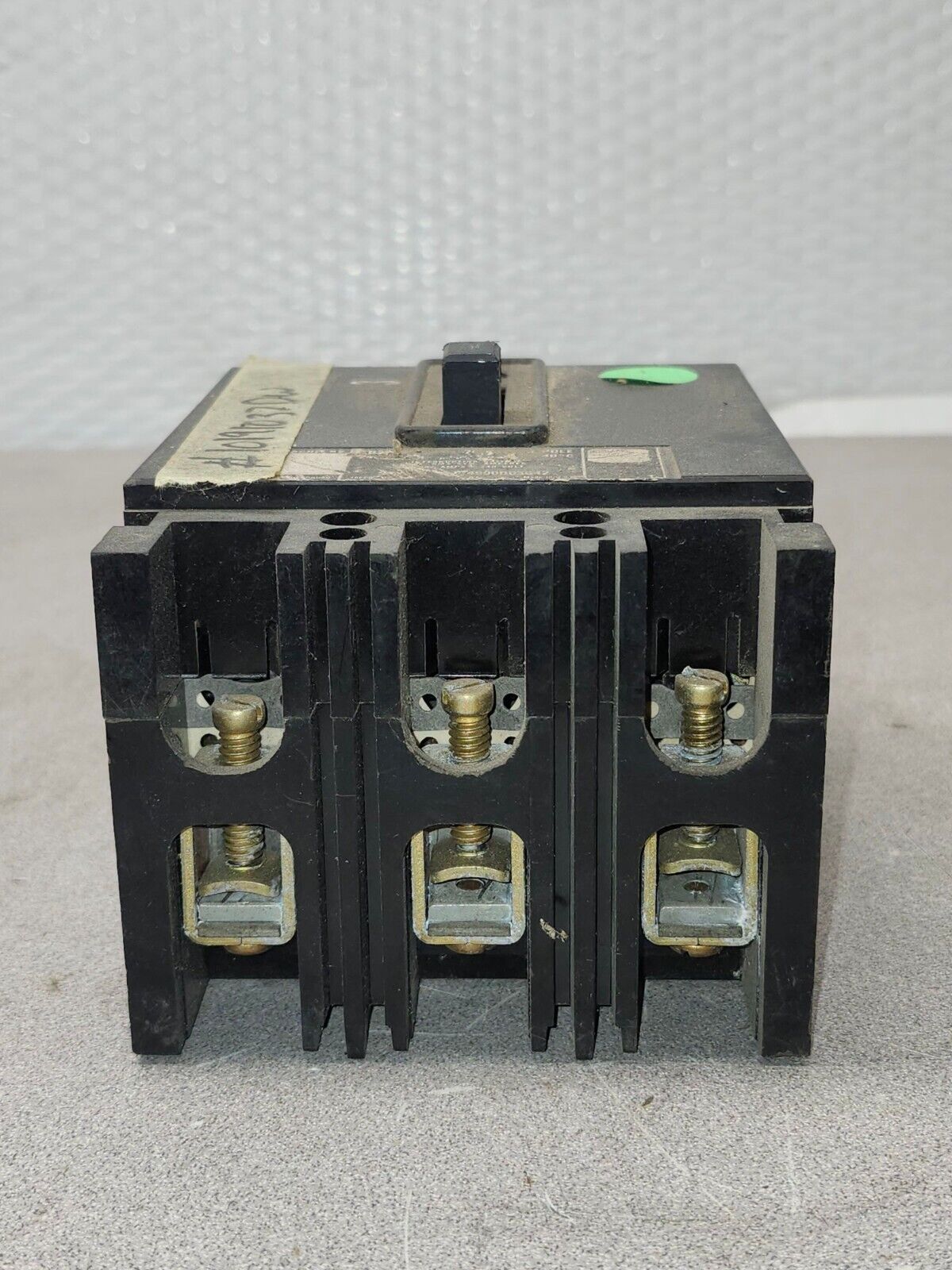 USED WESTINGHOUSE 70 AMP CIRCUIT BREAKER 3 POLE 240 VAC EB3070 4990D03G42