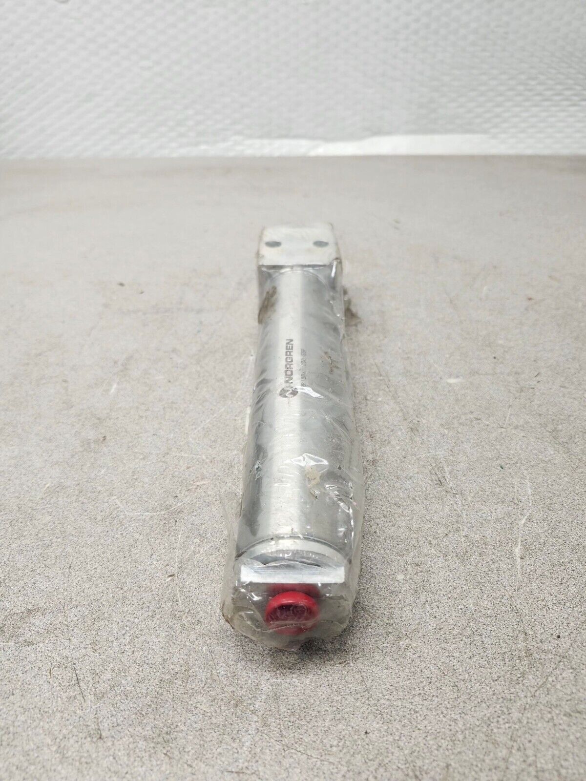 NEW NO BOX NORGREN PNEUMATIC CYLINDER RP150X3.000-SBF