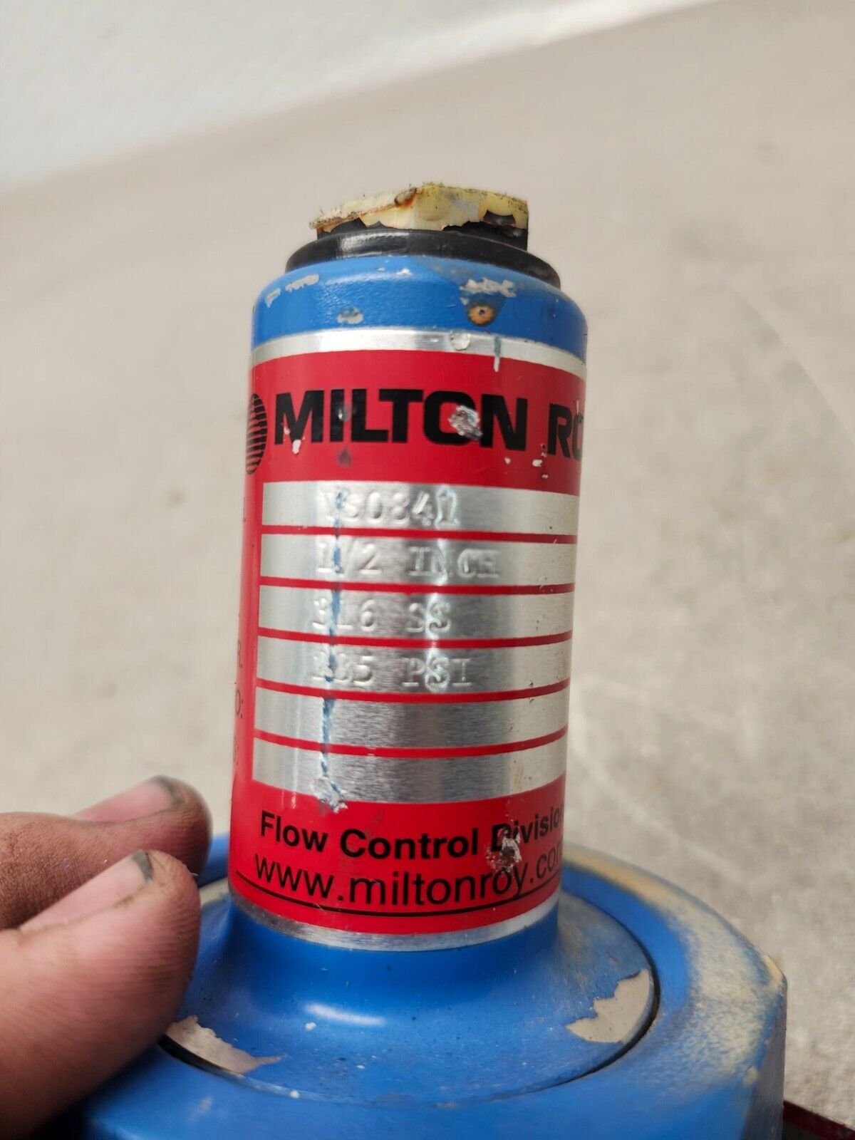 USED MILTON ROY PRESS RELIEF SAFETY VALVE VS0841