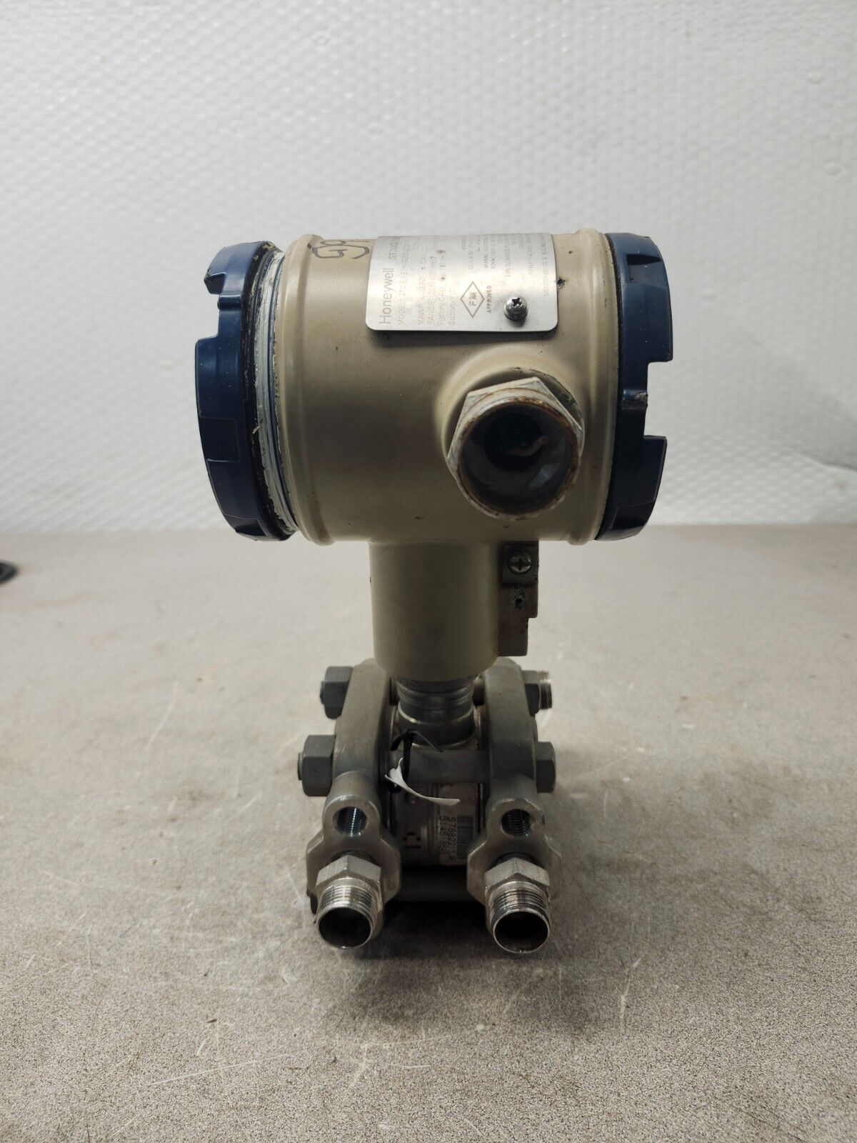 USED Honeywell ST3000 Smart Pressure Transmitter CTD924-E1H-00000