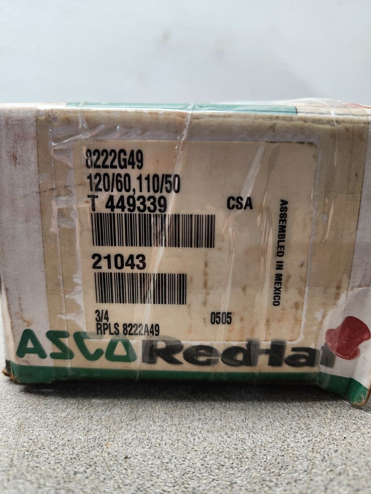 NEW WITH BOX ASCO SOLENOID VALVE 3/4" 2 WAY 120 VAC 8222G49