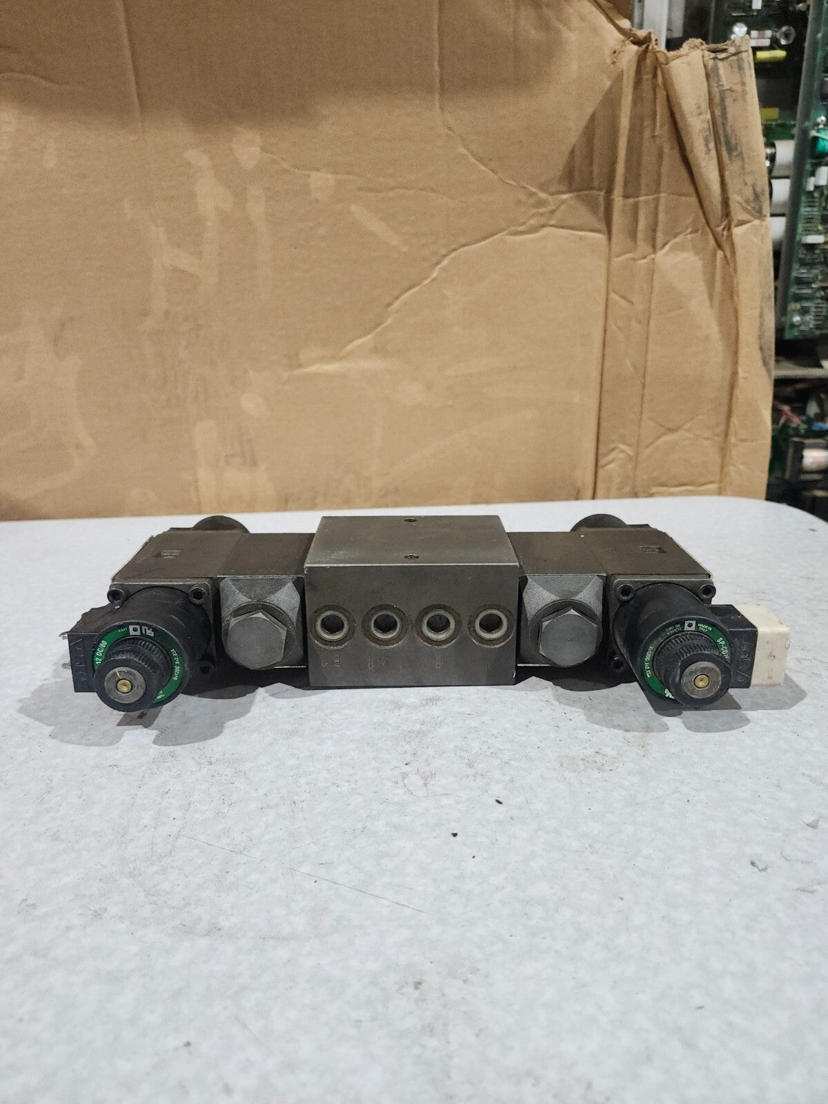44613418