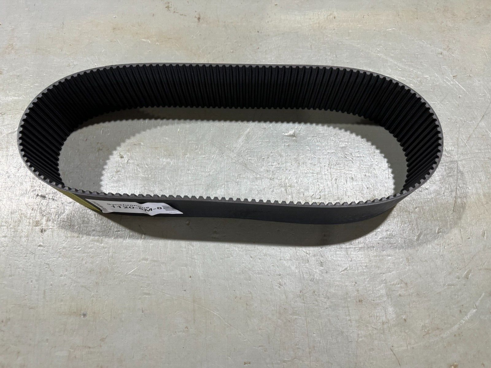 FACTORY NEW GOODYEAR SYNCHRONOUS Sync RPP TIMING BELT 1120-8M-85