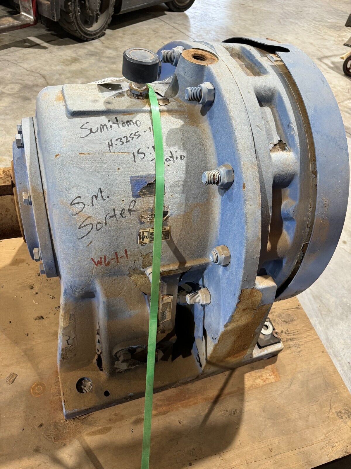 SURPLUS SUMITOMO H-3255 INLINE GEAR DRIVE REDUCER 15:1 RATIO H-3255-15