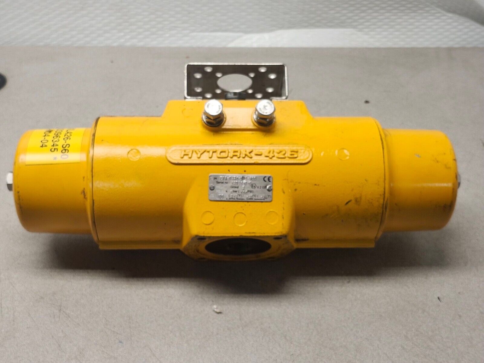 USED HYTORK PNEUMATIC VALVE ACTUATOR E1A-0426-S60-A00