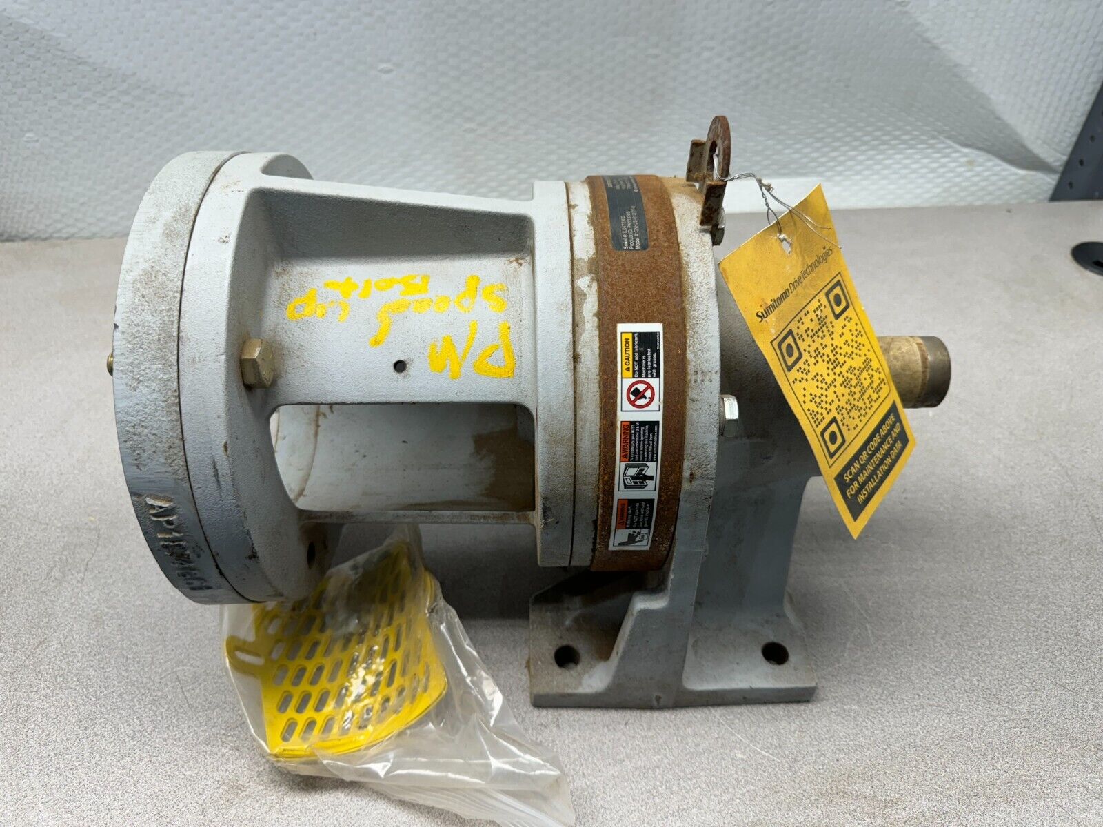 UNUSED SURPLUS SUMITOMO GEAR REDUCER 6:1 RATIO CNHJS-612HY-6