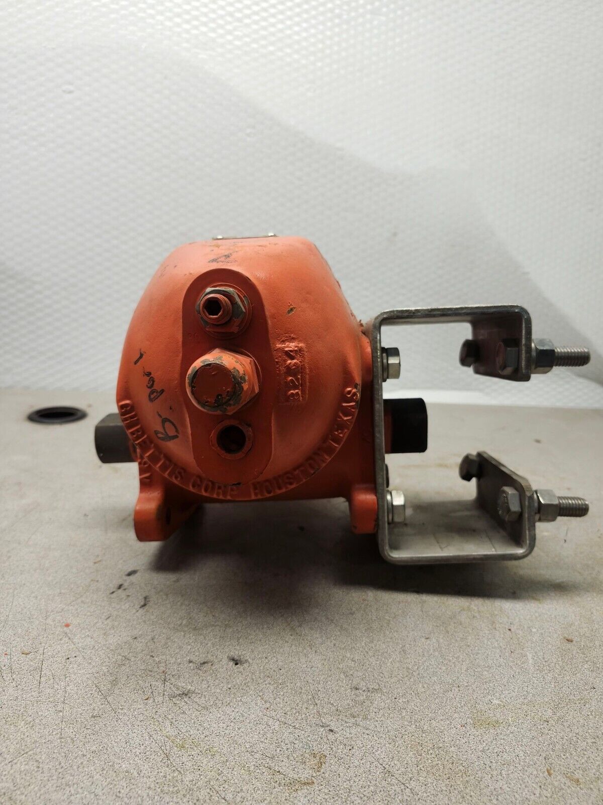 USED BETTIS 45124 PNEUMATIC VALVE ACTUATOR CB525