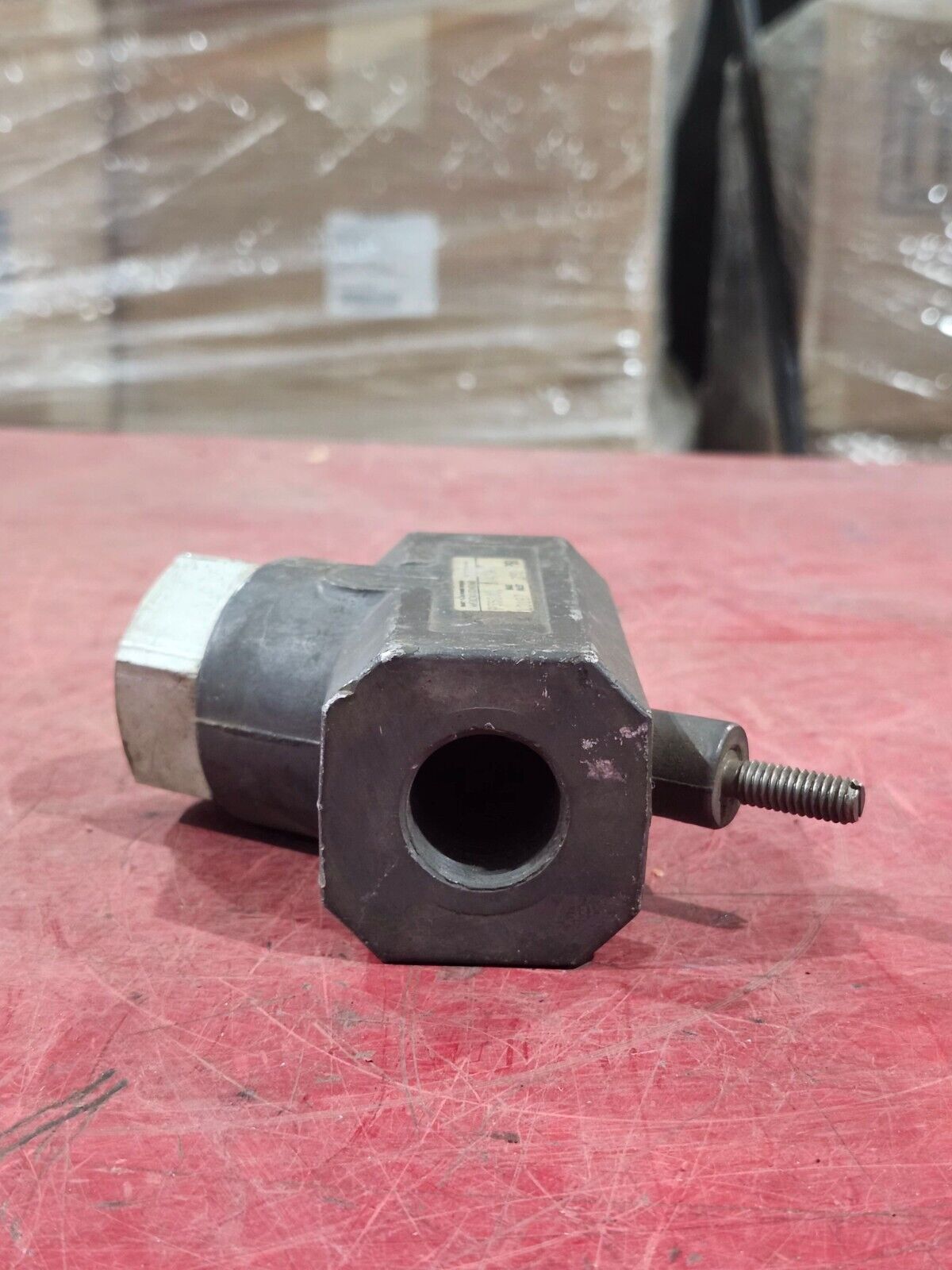 NEW NO BOX WABCO CONTROL VALVE P55010