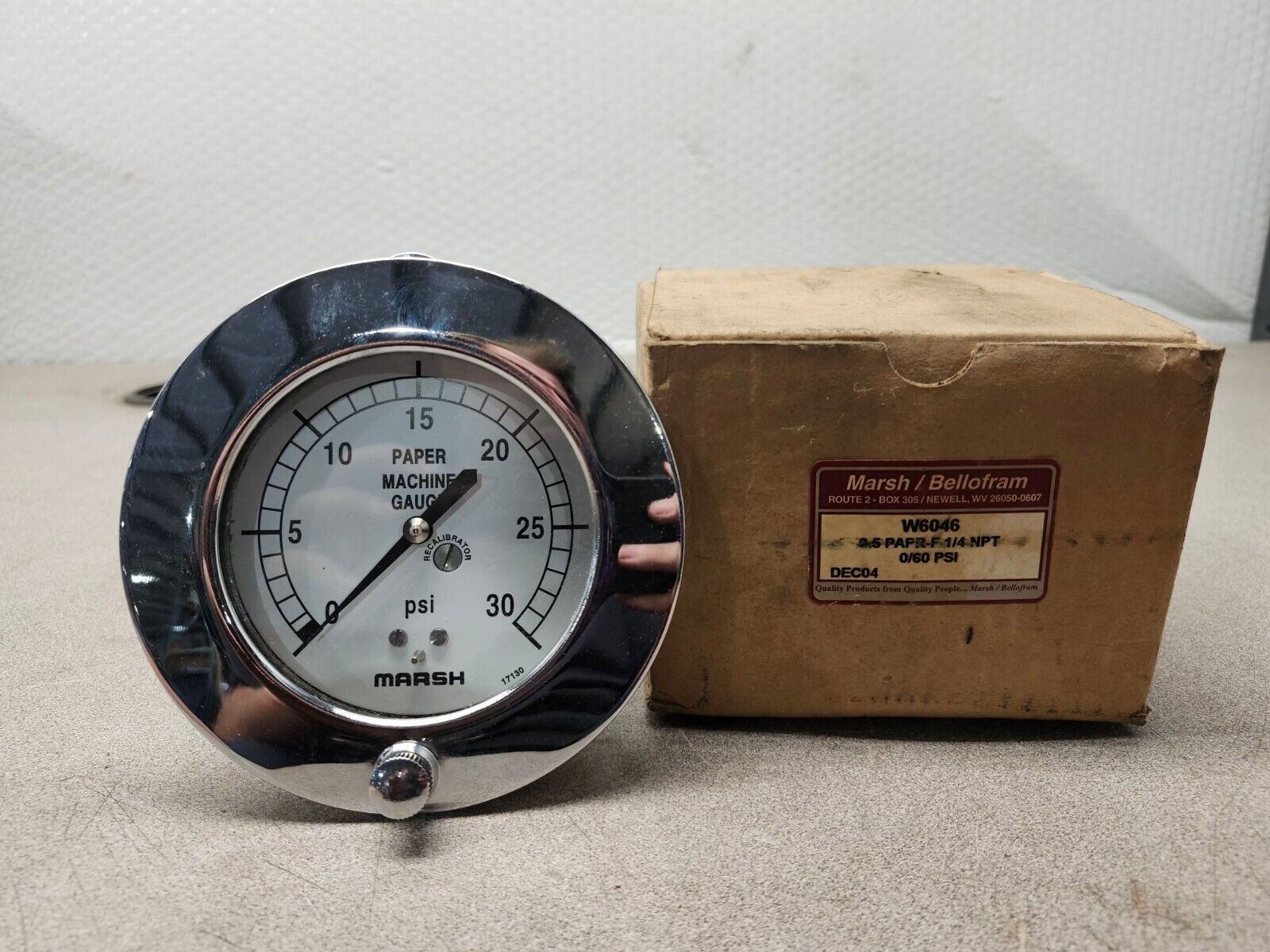 NEW IN BOX MARSH PRESSURE GAUGE W6046