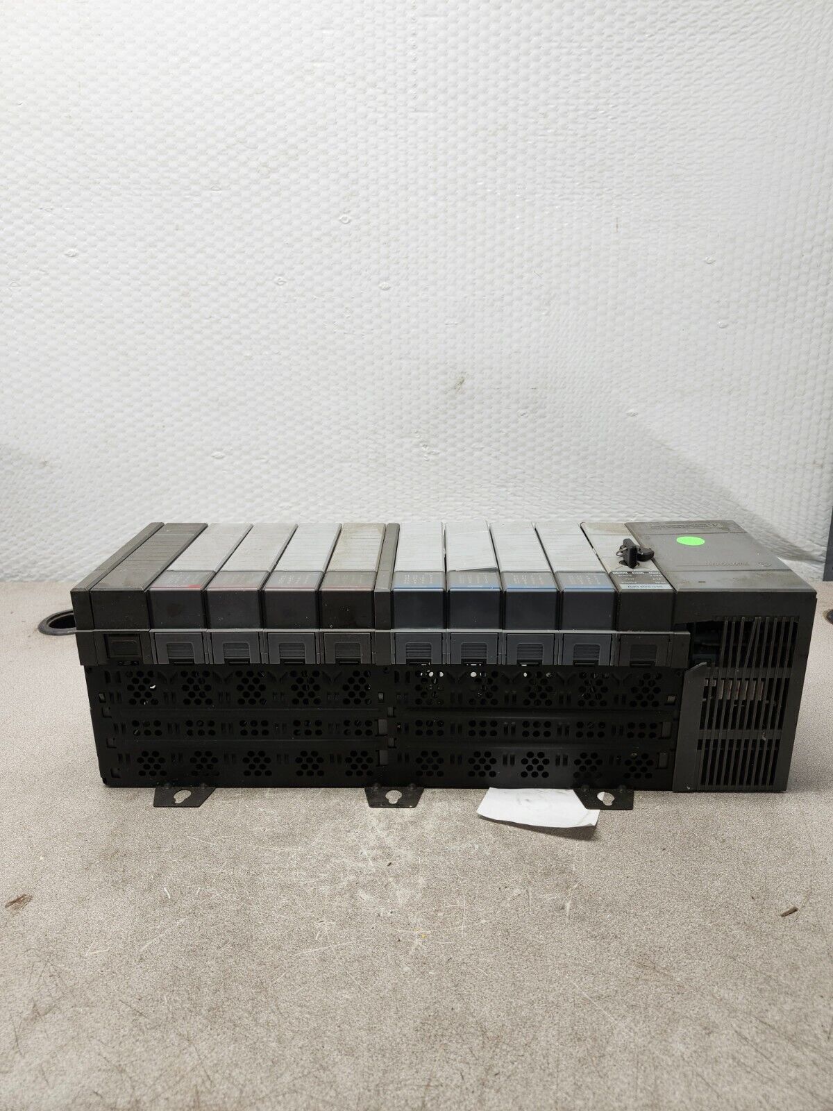 USED ALLEN BRADLEY Power Supply SLC 500 W/SLC 500 10-SLOT RACK W/ 9 Modules