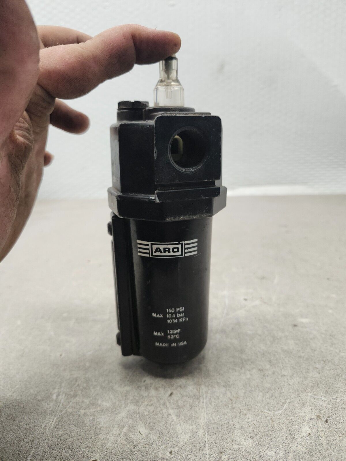 USED ARO Pneumatic Lubricator L26241-110